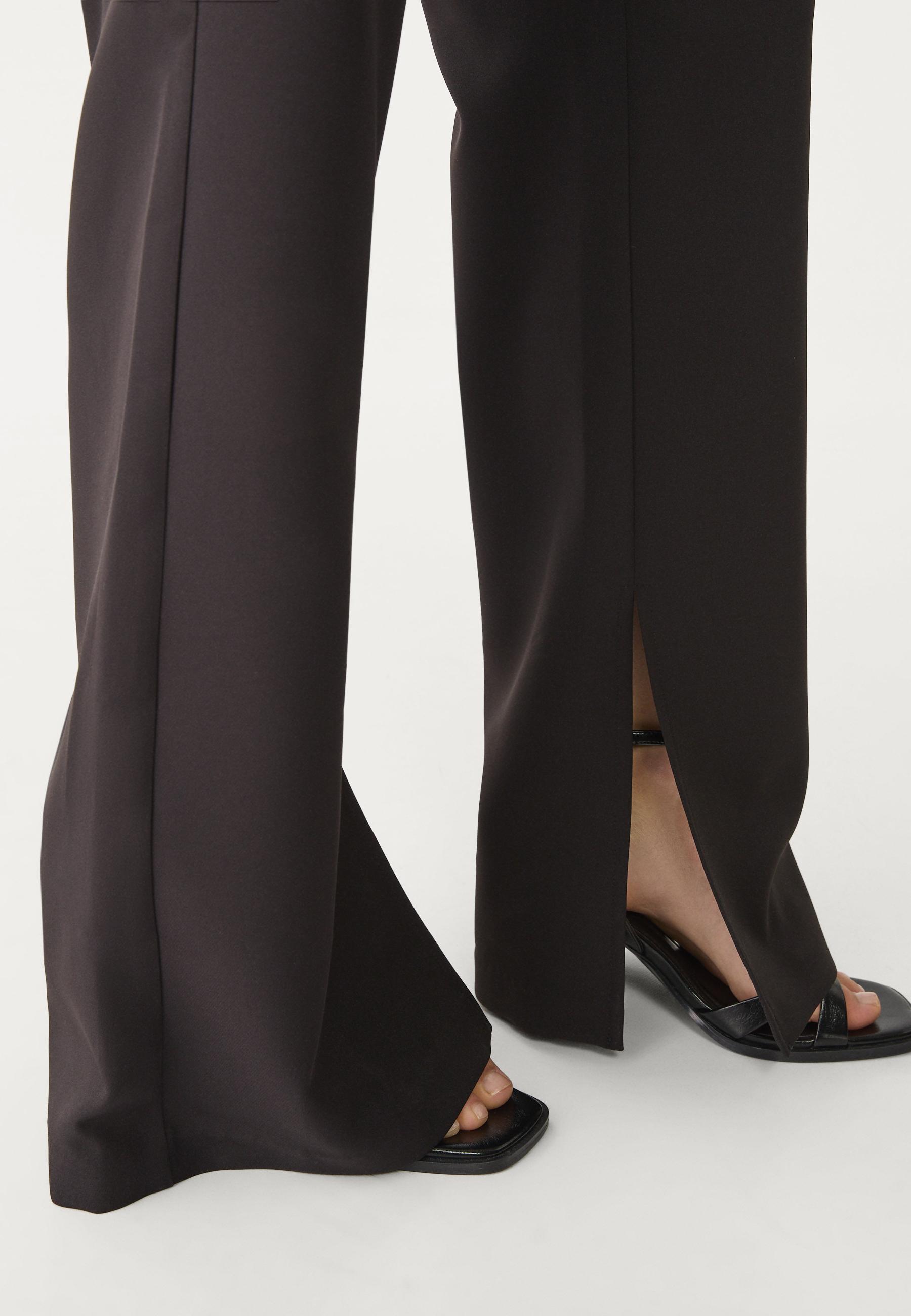 Smart flared trousers with slit - Women's fashion Smart flared trousers with slit - Women's fashion