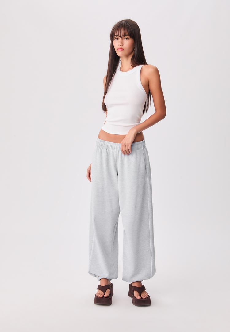 joggers with piping