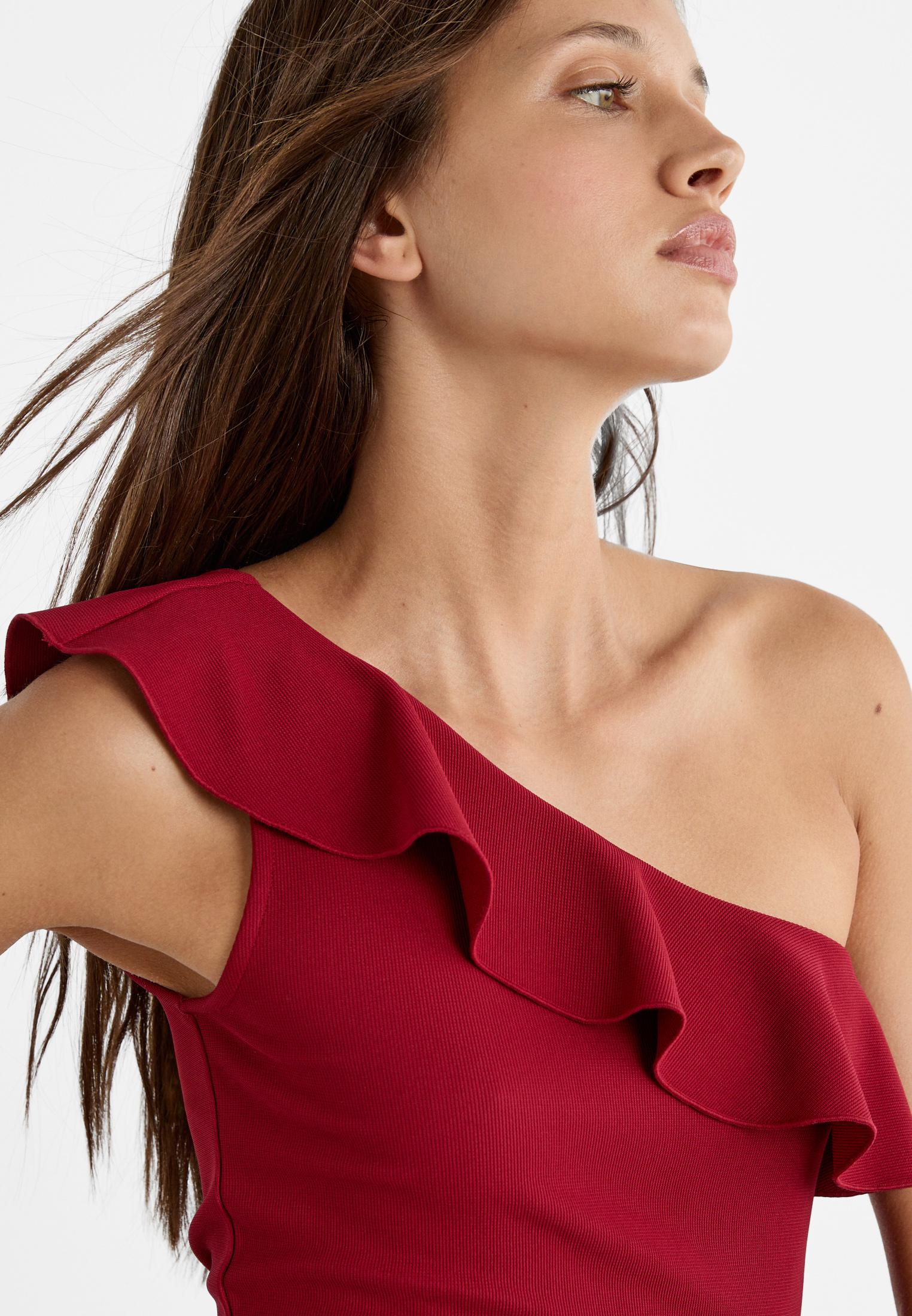 Asymmetric T-shirt with ruffle — Dark red
