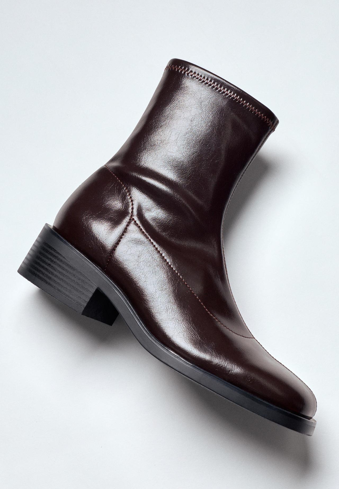 Flat stretch ankle boots — BROWN
