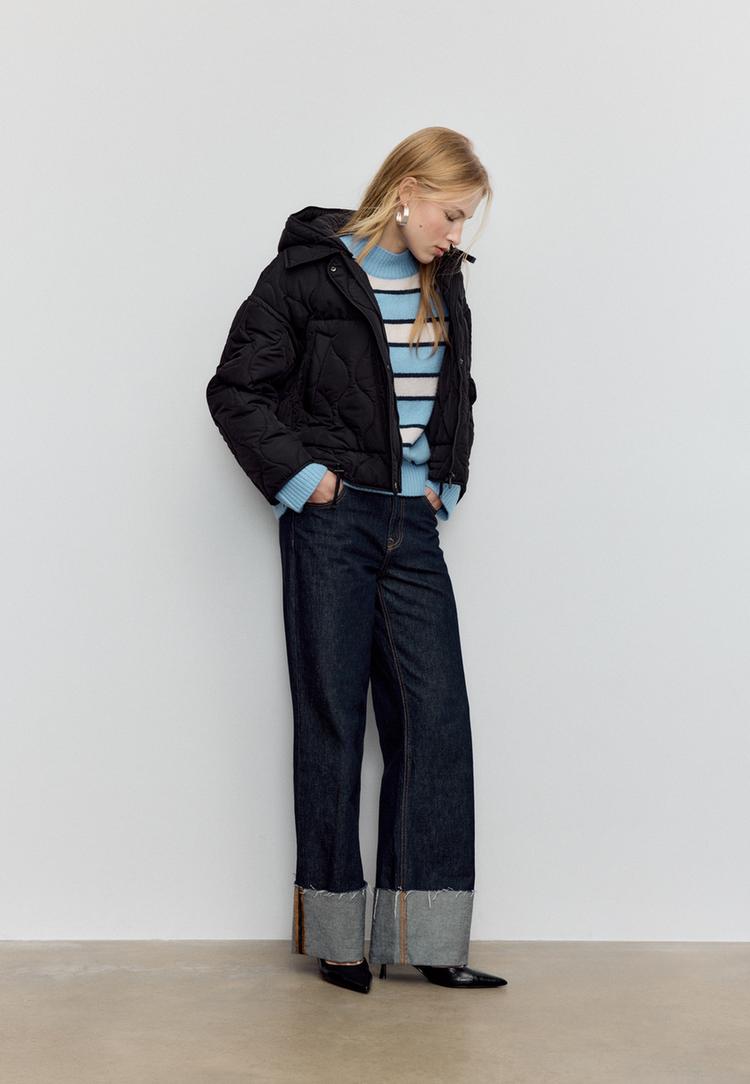 Stradivarius Hooded puffer jacket Black XS (STRADIVARIUS) Stradivarius Hooded puffer jacket Black XS (STRADIVARIUS)