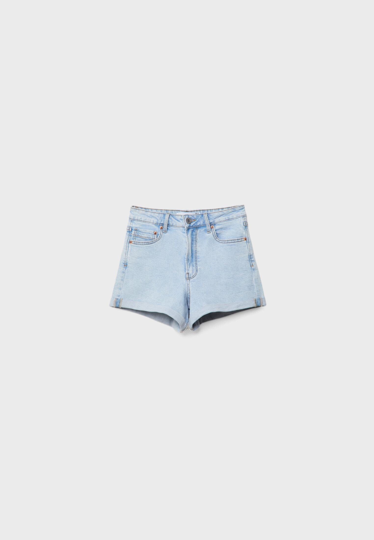 Slim fit mom shorts — LIGHT BLEACH