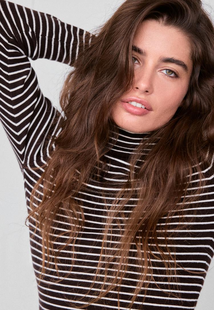 Basic turtleneck jumper — Brown