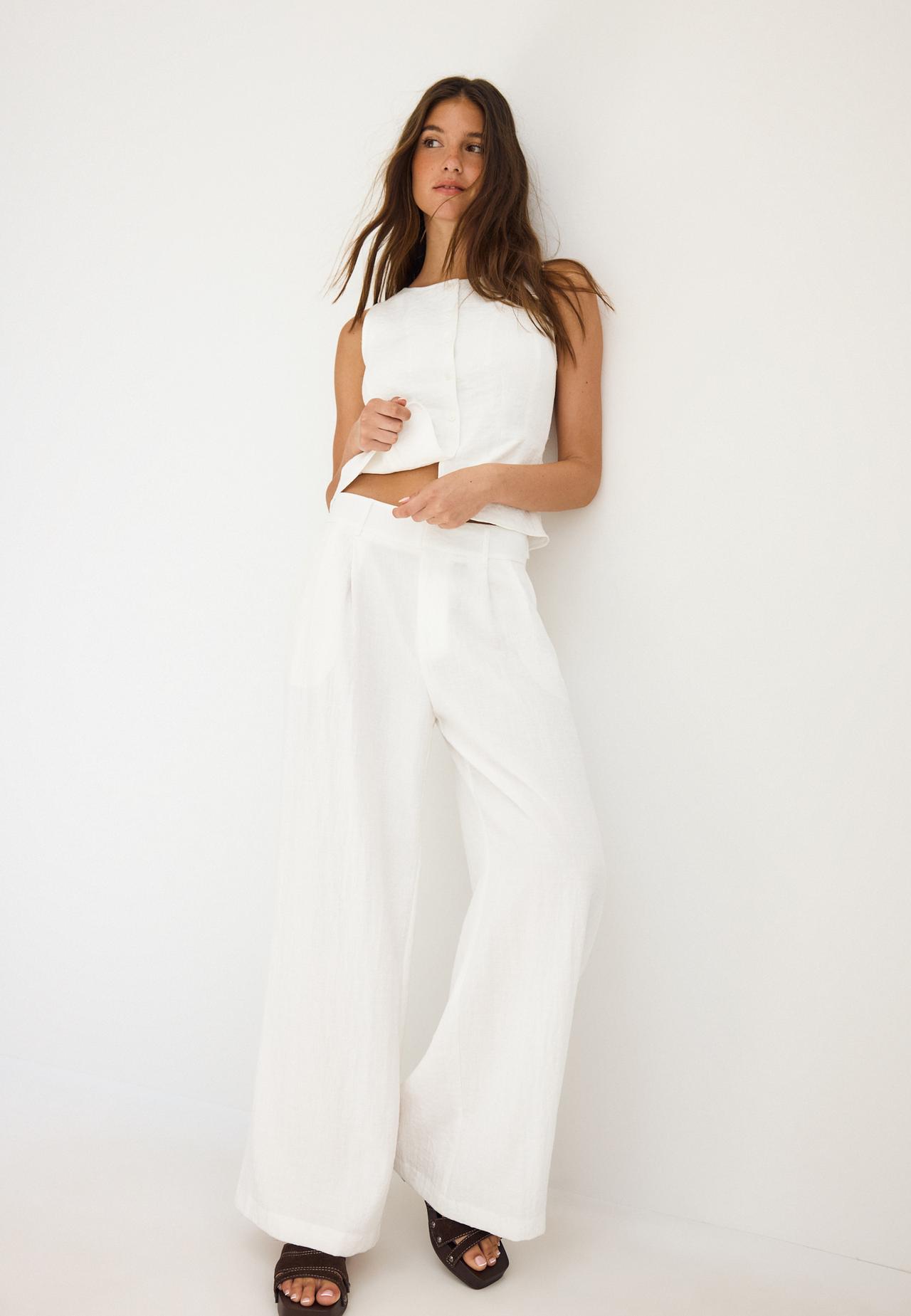 Adjustable rustic wide-leg button trousers — Ecru