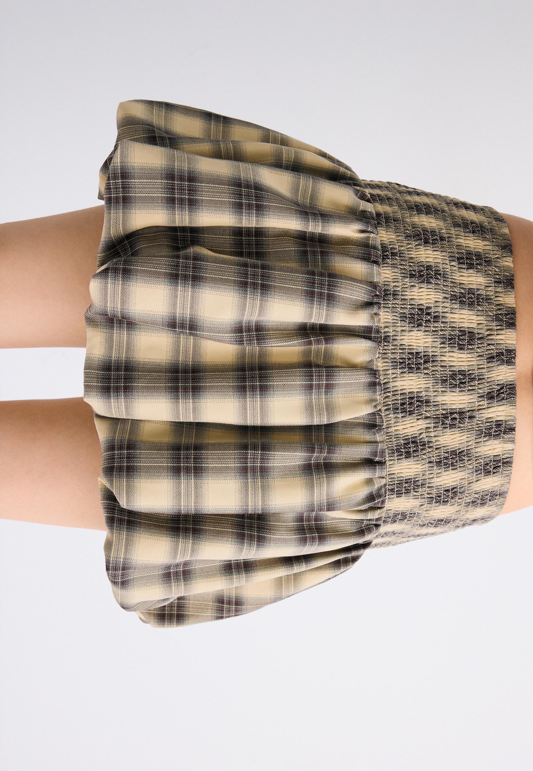 Check balloon mini skirt - Women's fashion | Stradivarius United