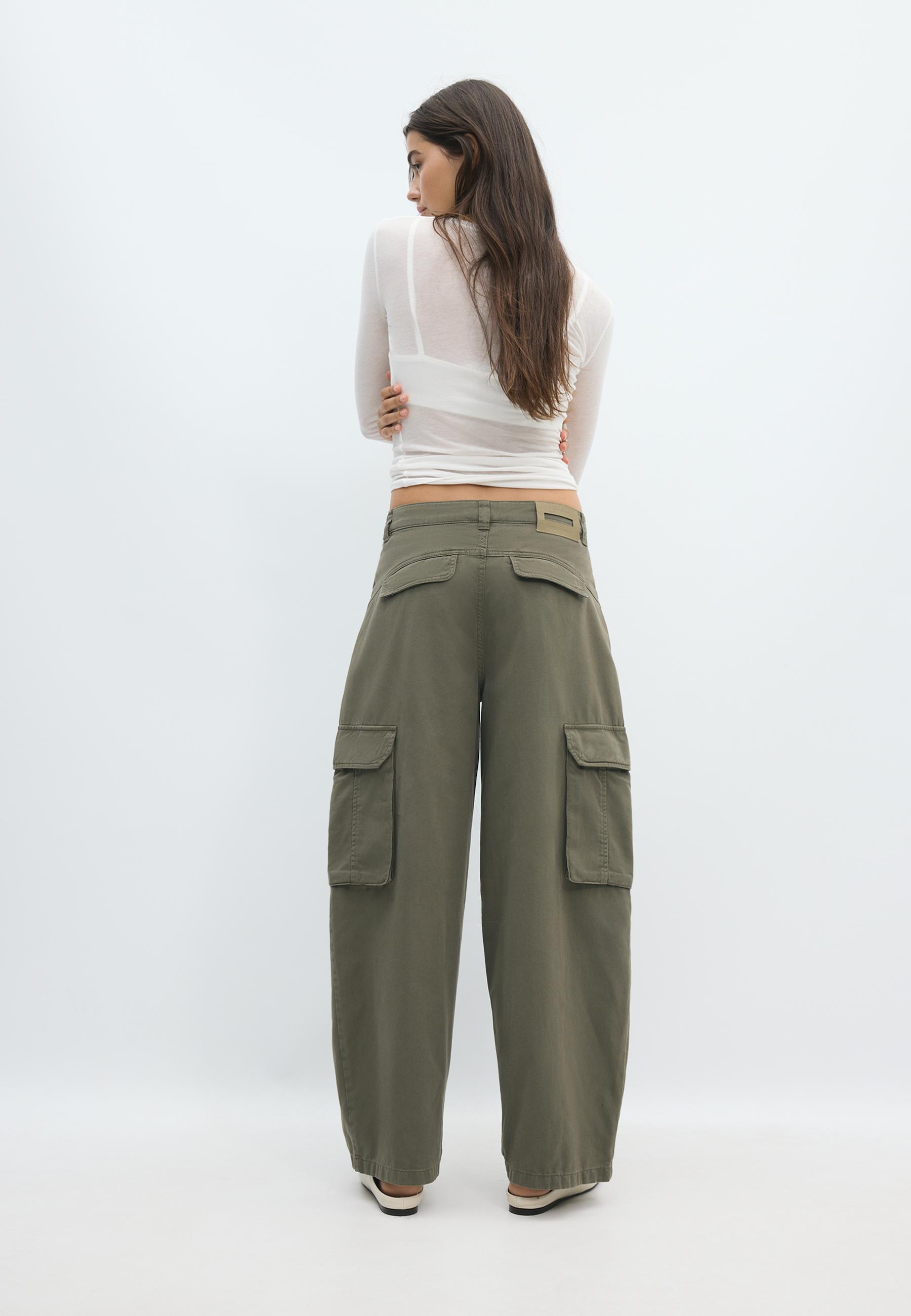 Barrel cargo trousers — Khaki