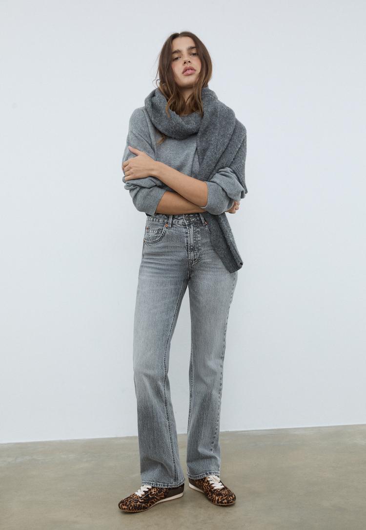 Stradivarius D98 Jeans Straight Cu Efect Vintage Efect Prespălat Gri Denim Culoare Închisă 40