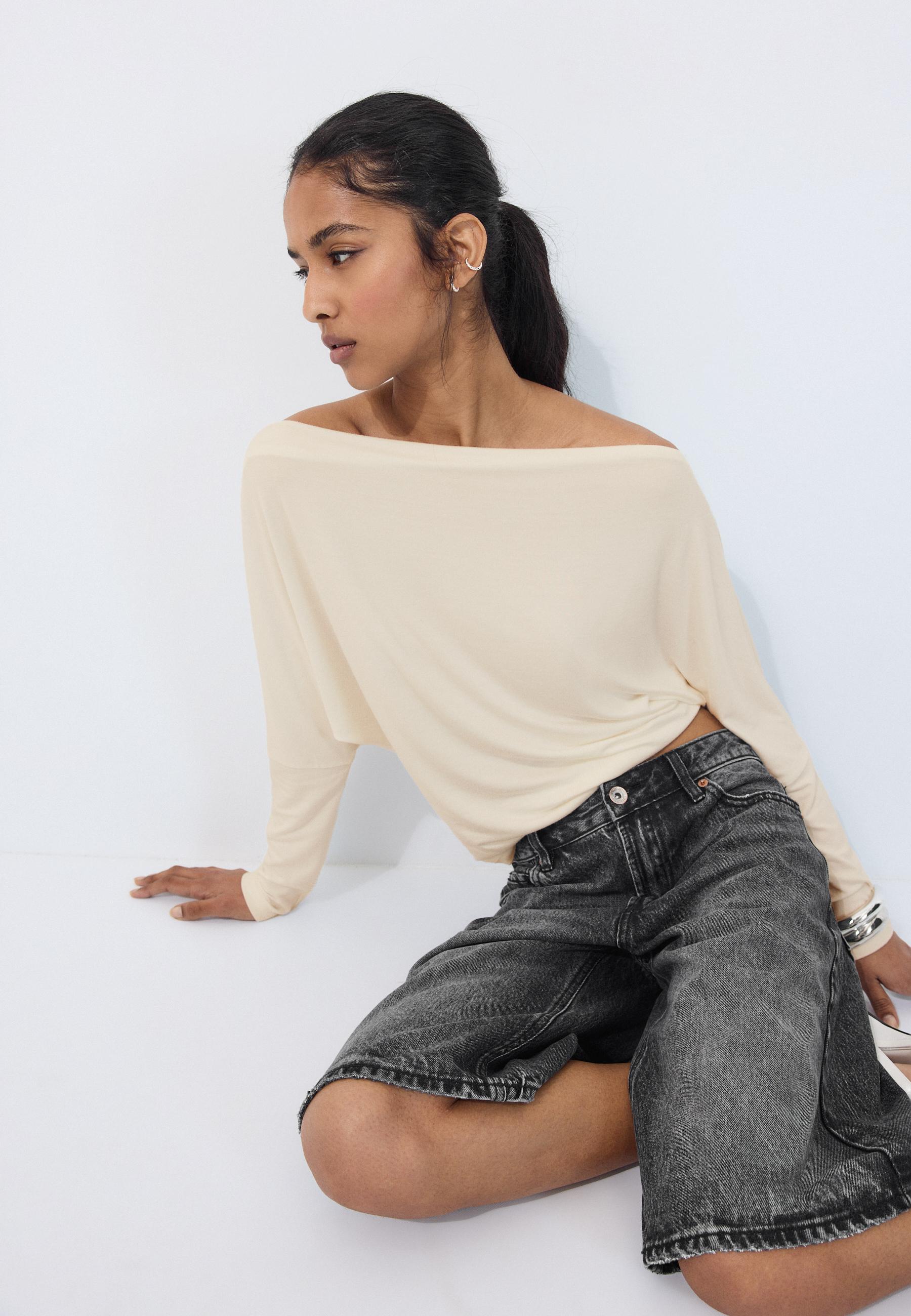 Asymmetric modal top — Ecru