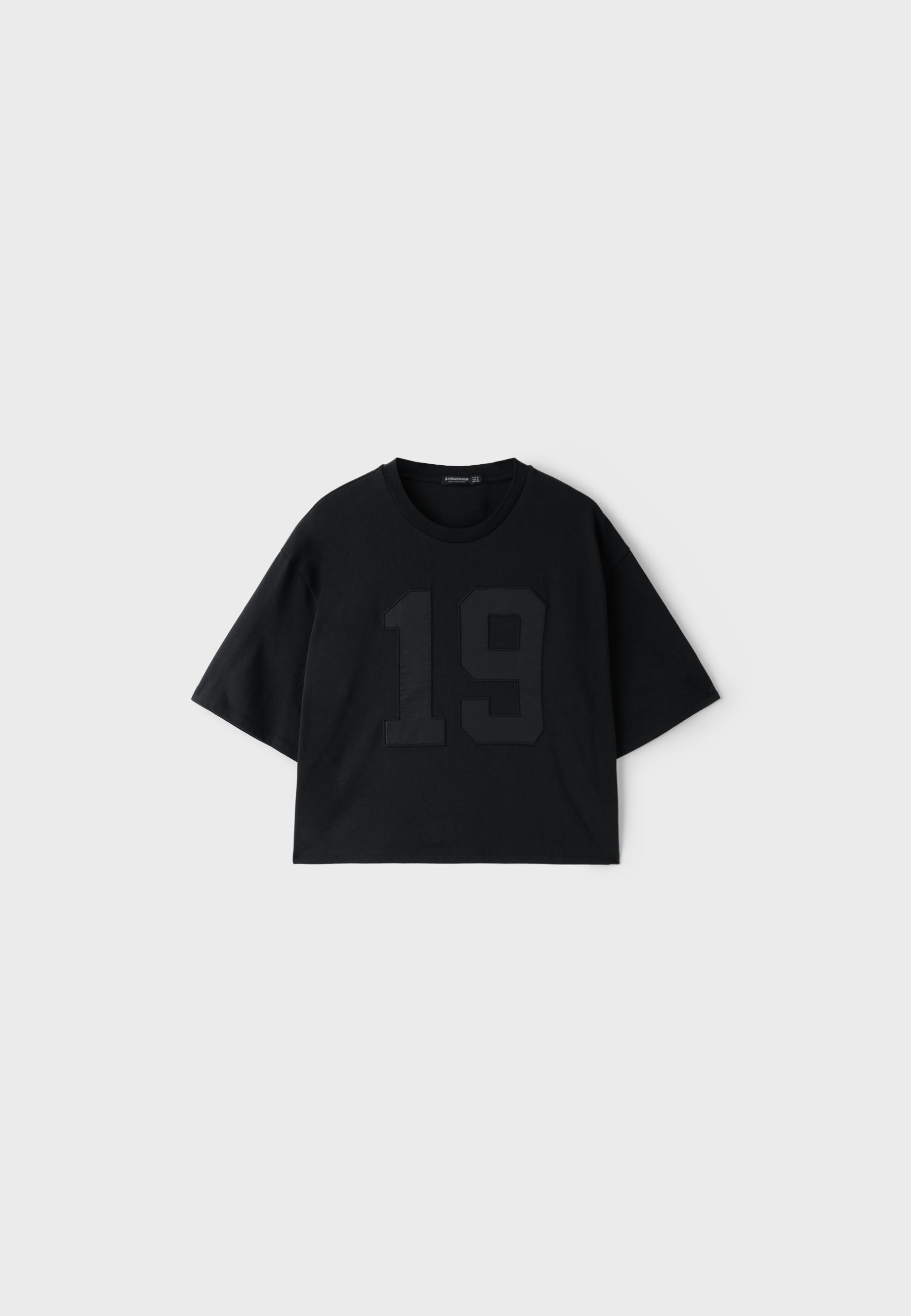 Embroidered T-shirt — Black