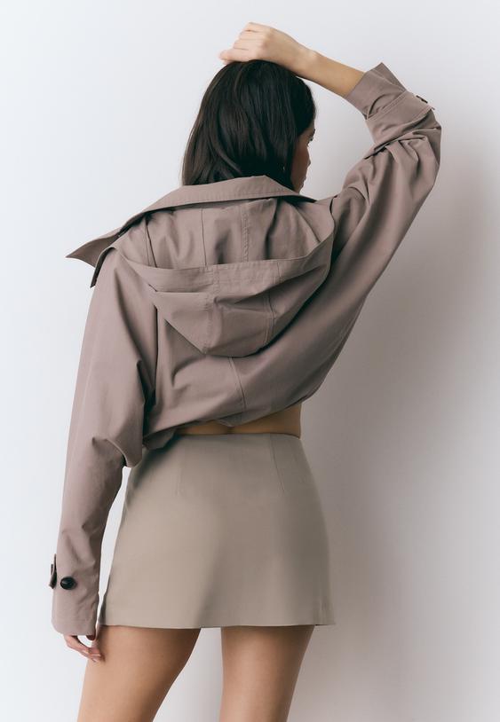 Yan yırtmaçlı şort etek - Görsel 6