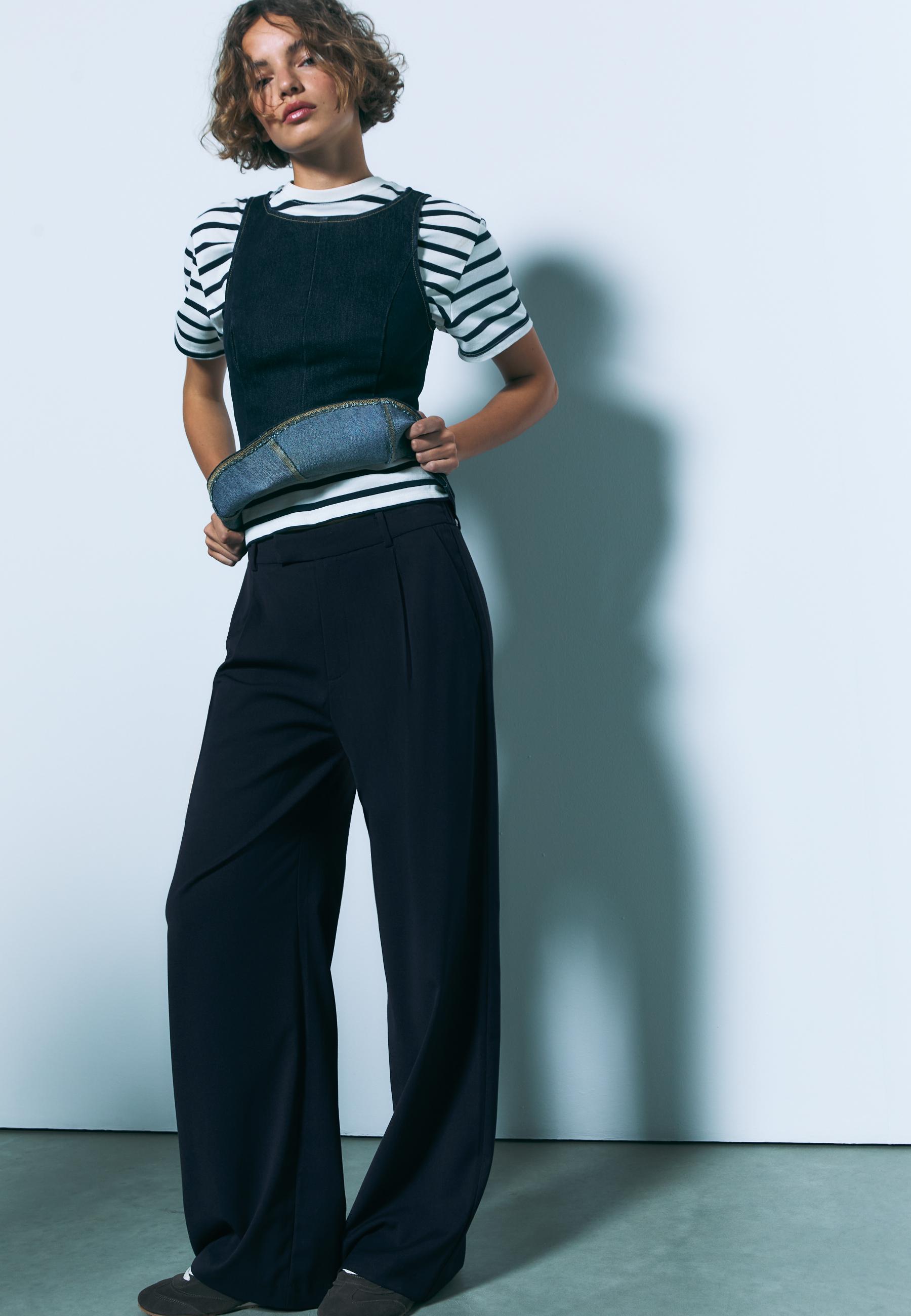 Pantalon habillé wide leg - Pantalons femme | Stradivarius France