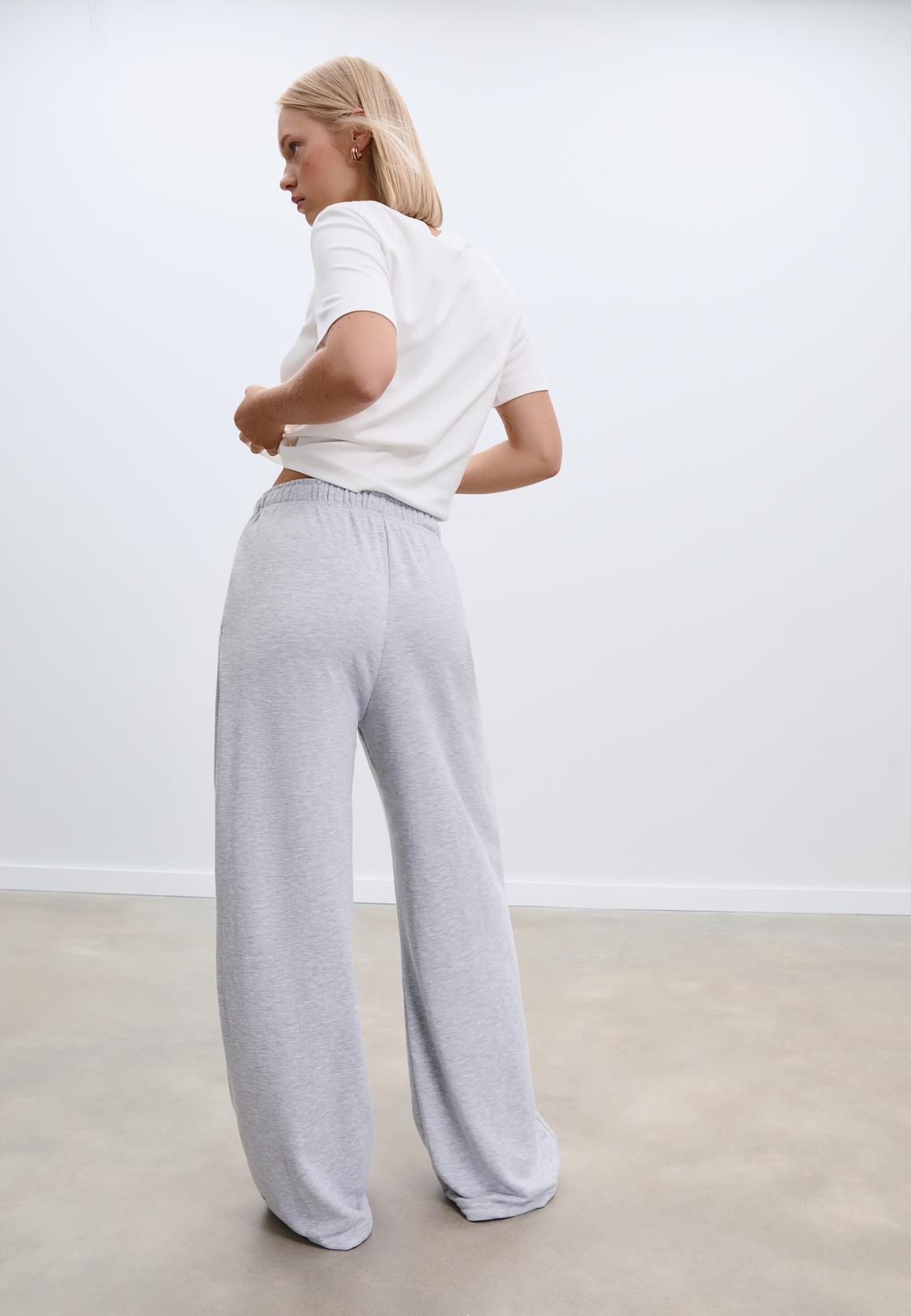 Pantalon jogger wide leg Mode femme Stradivarius Algérie
