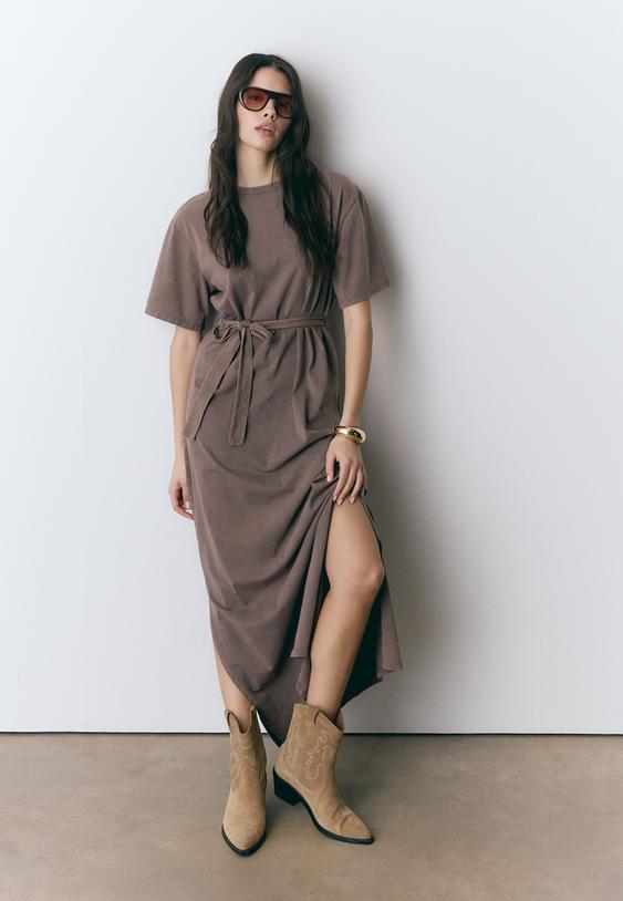 Stradivarius Φόρεμα T-Shirt Με Κοντό Μανίκι Καφέ M