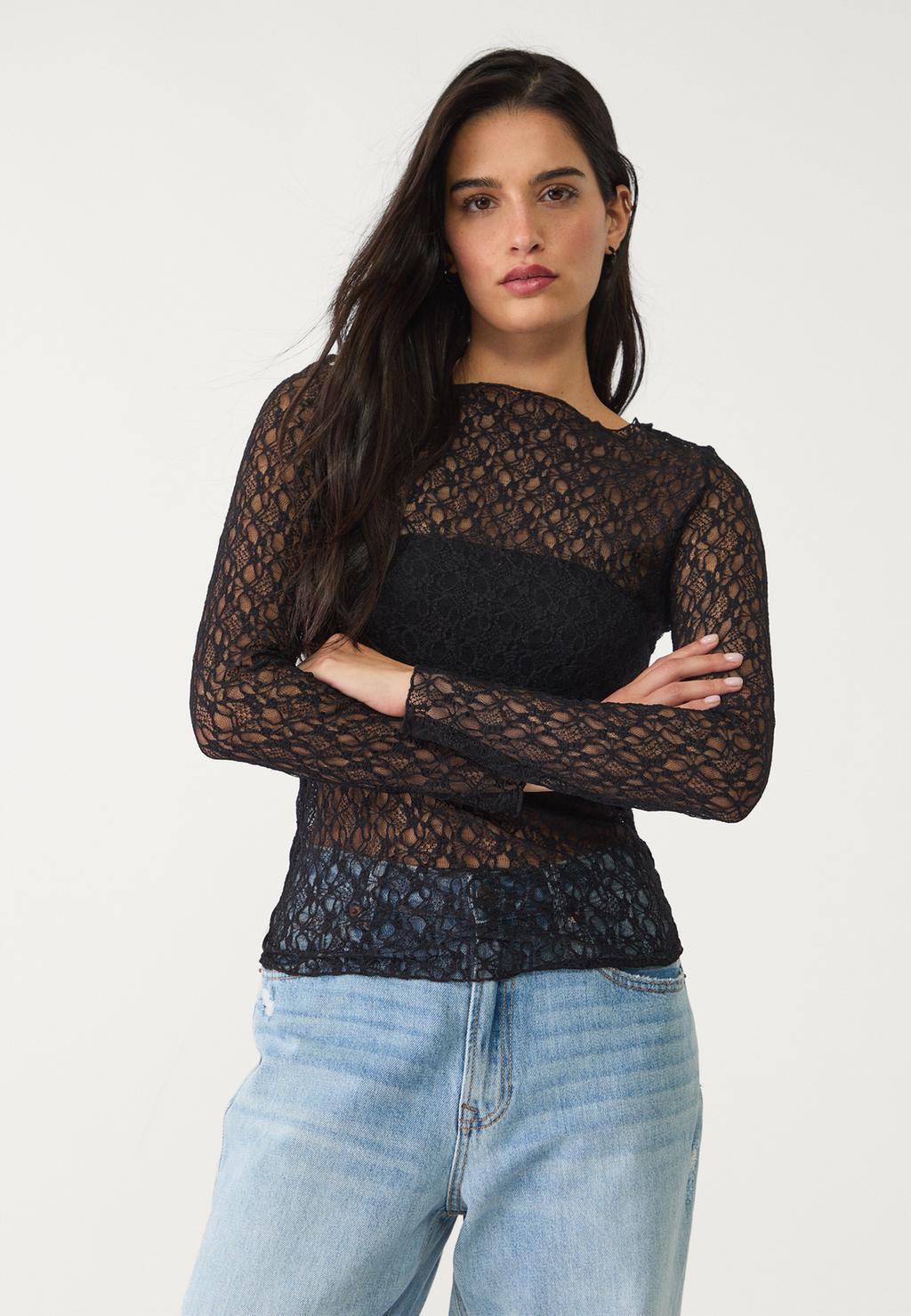 Long sleeve lace top