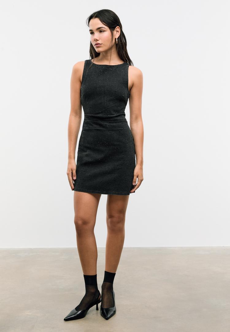 vestido curto ganga com brilho