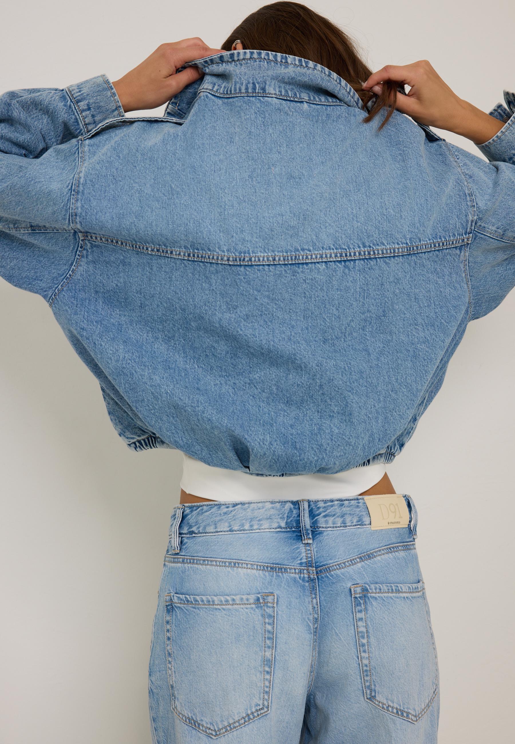 Balloon-fit denim jacket — MEDIUM LIGHT BLUE DENIM