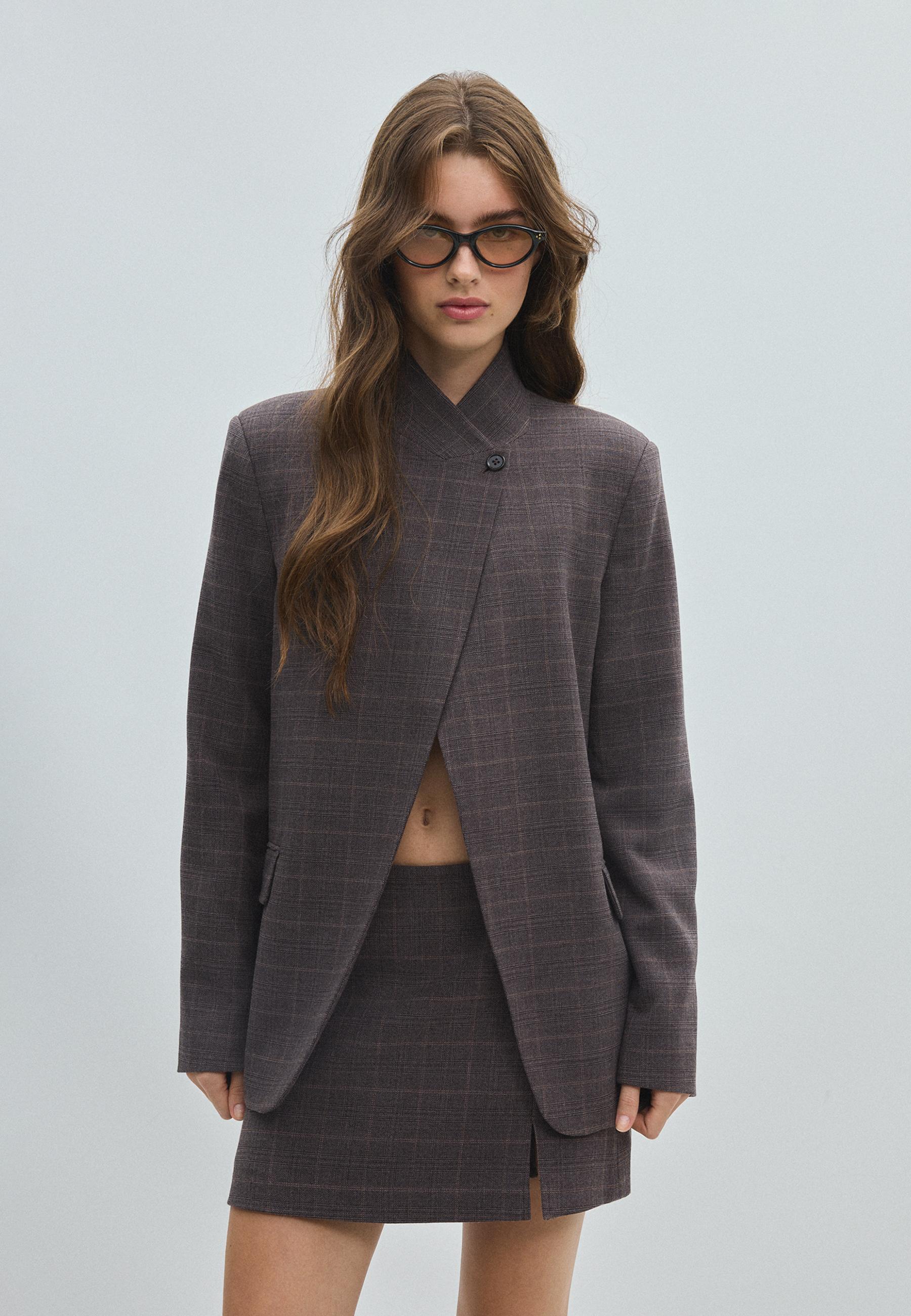 Asymmetric check blazer — Beige
