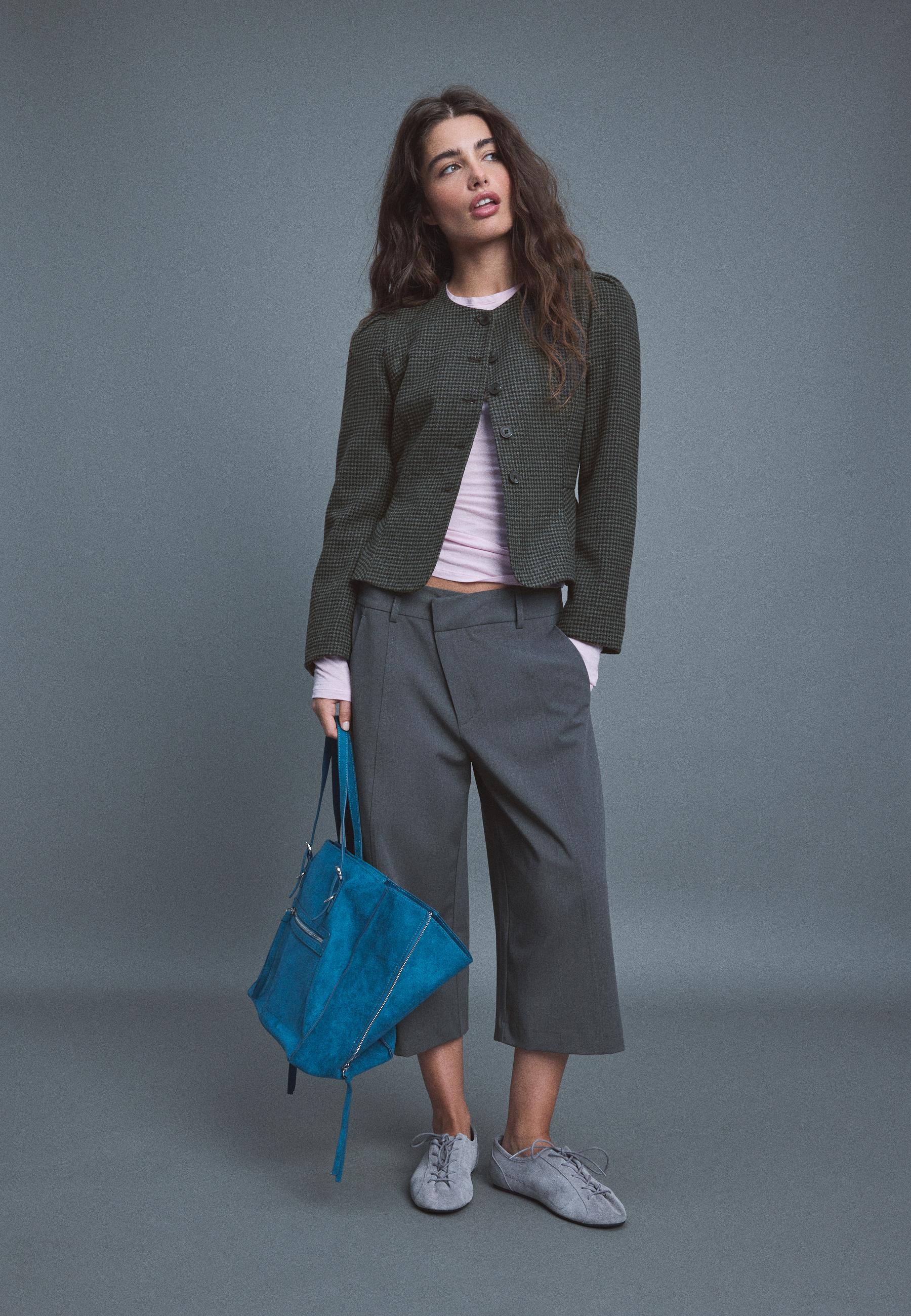 Stradivarius Σακάκι Peplum Από Τσόχα Ανθρακί S