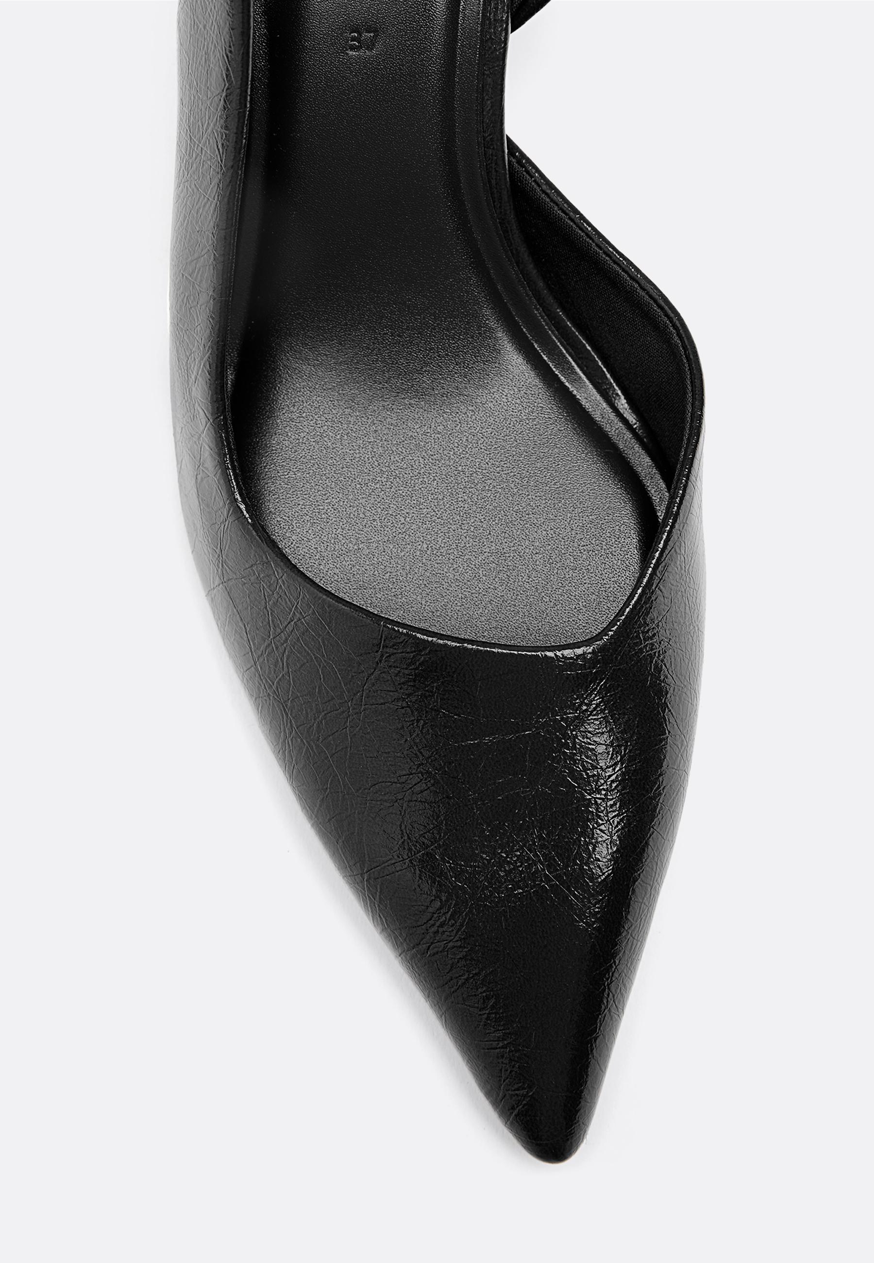 Basic kitten heel shoes — BLACK