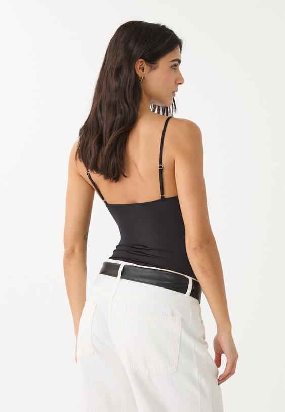 body basico tirantes