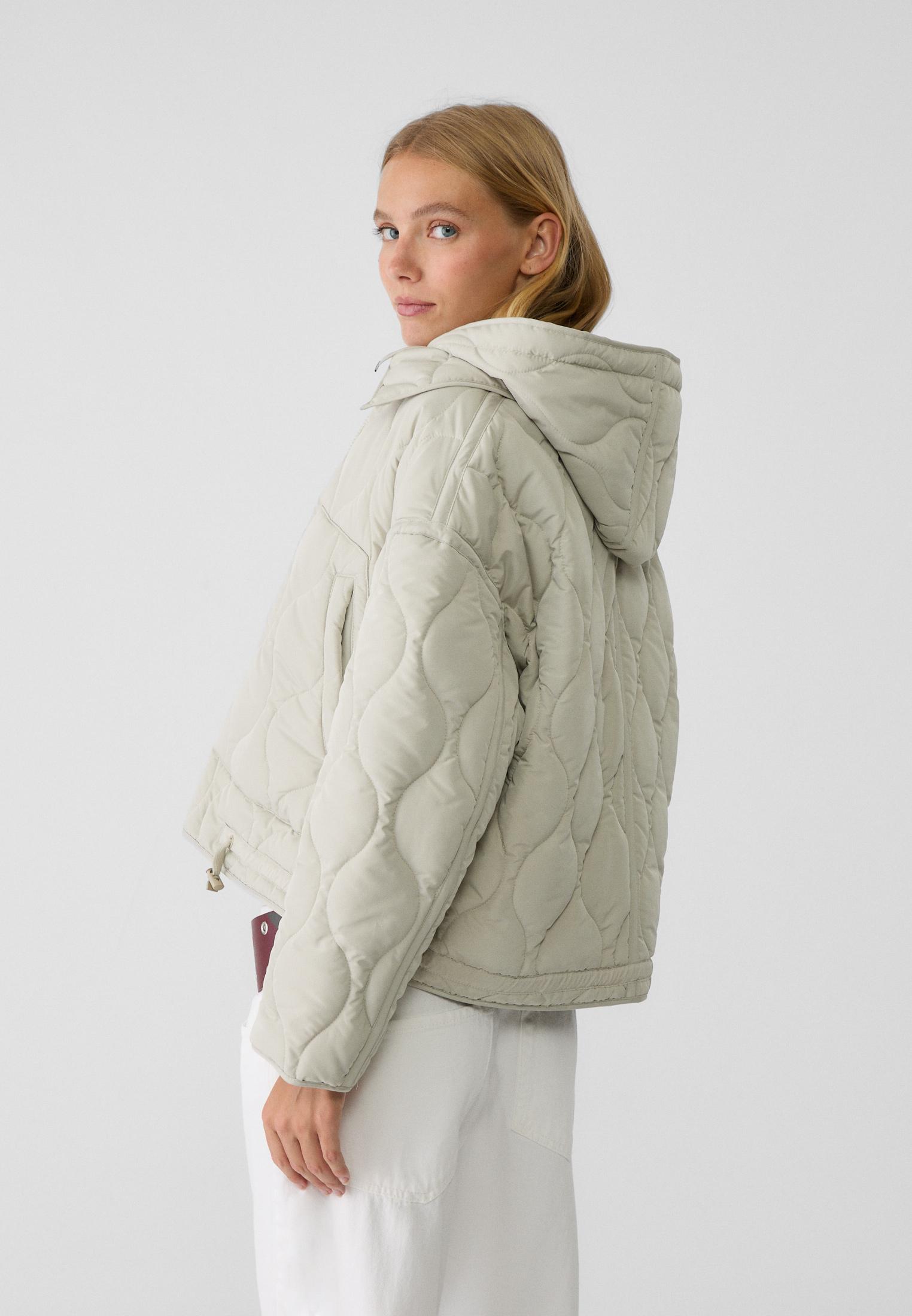 Hooded puffer jacket