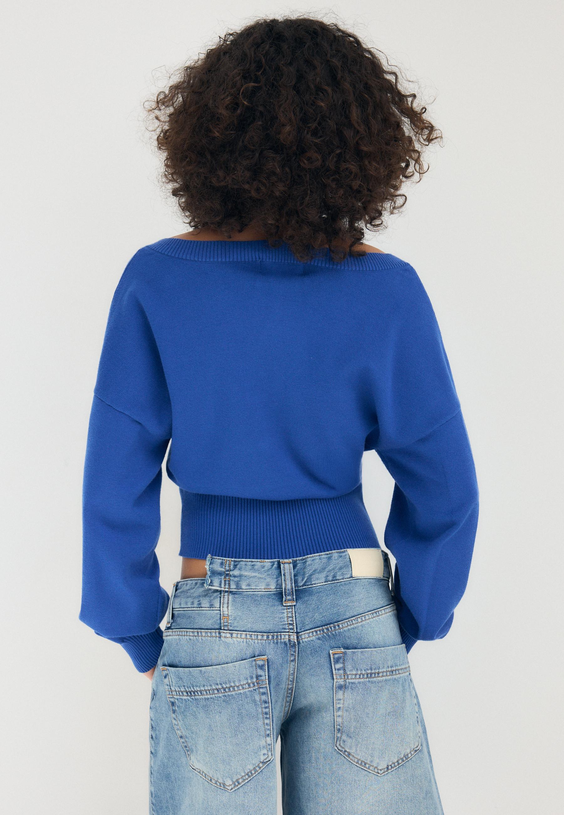 V-neck batwing sleeve jumper — Electric blue