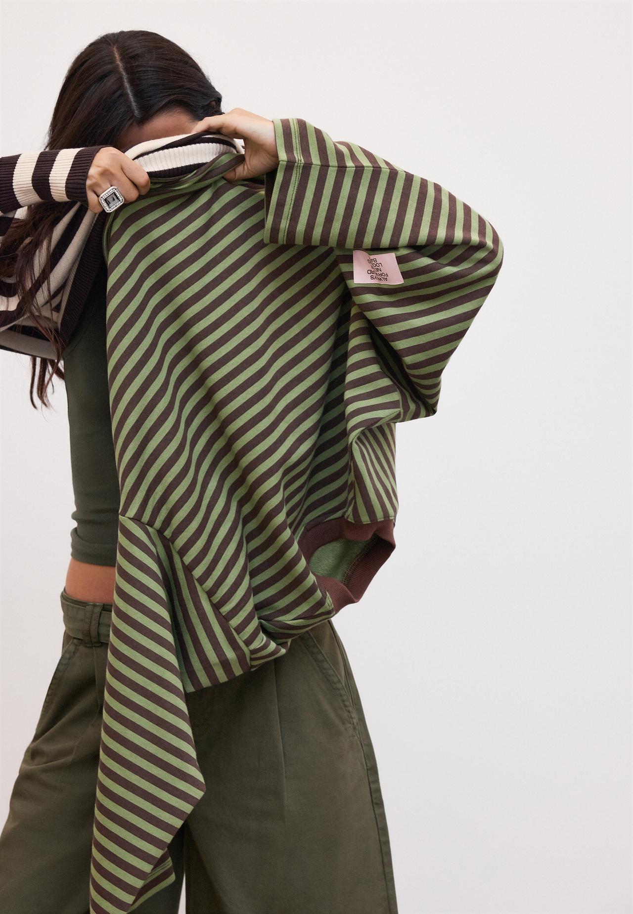 Striped sweatshirt — Khaki