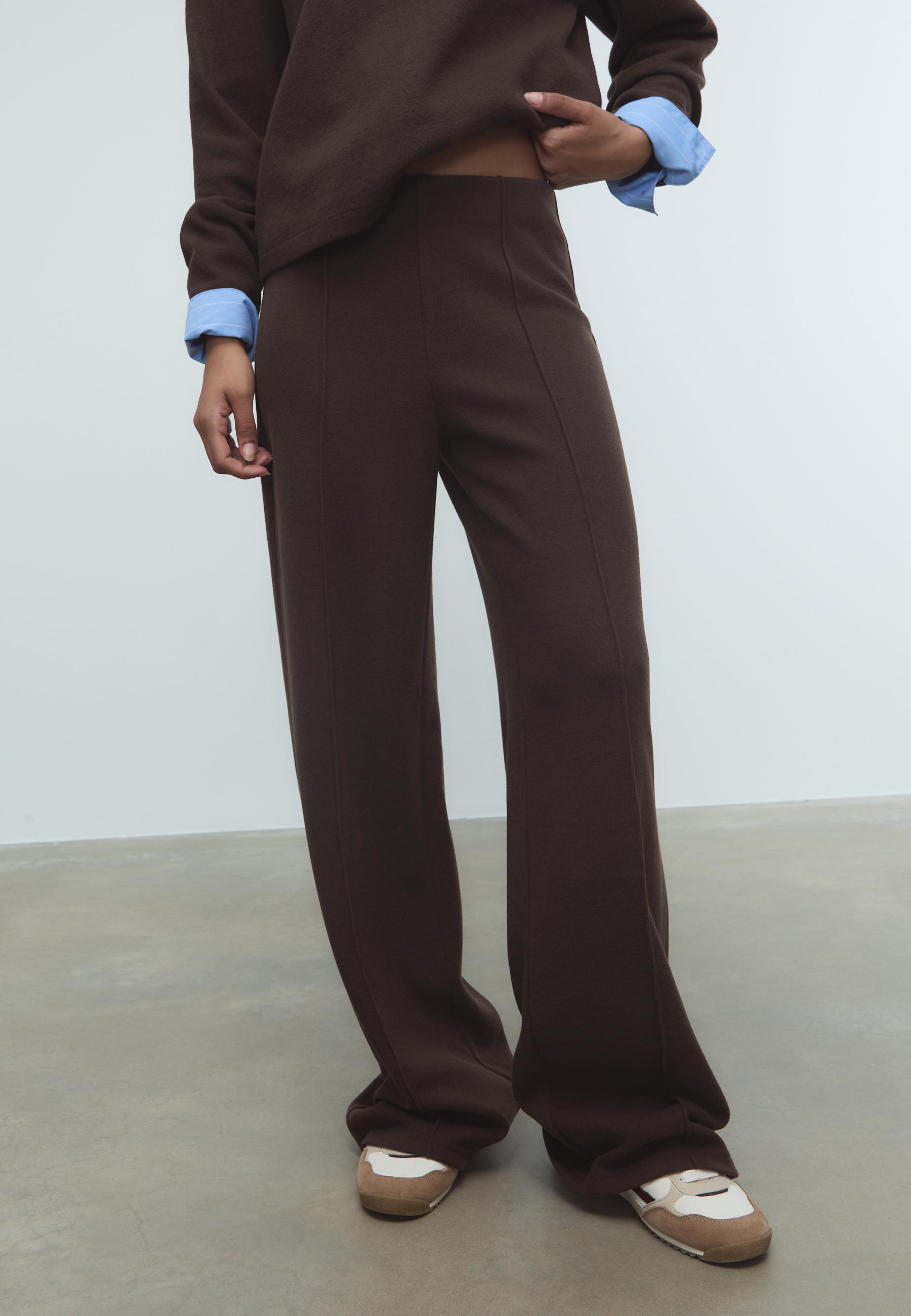 Knit trousers with seam detail — Brown