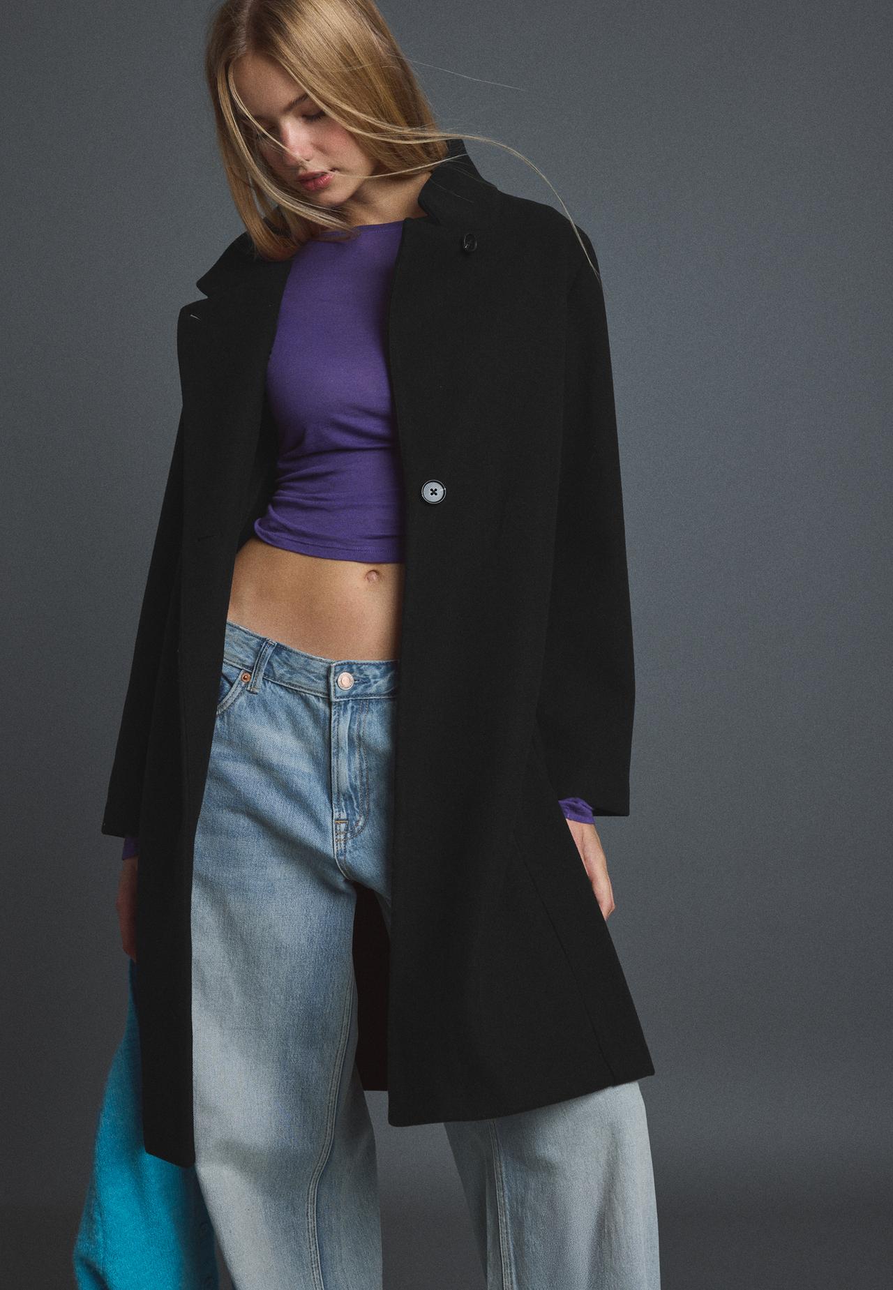 Soft-touch basic coat — Black