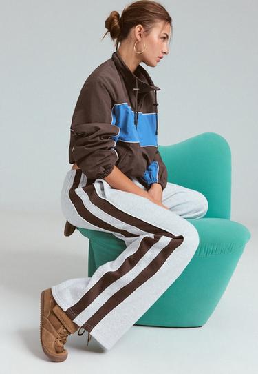Technical windbreaker with fleece lining — Brown 5