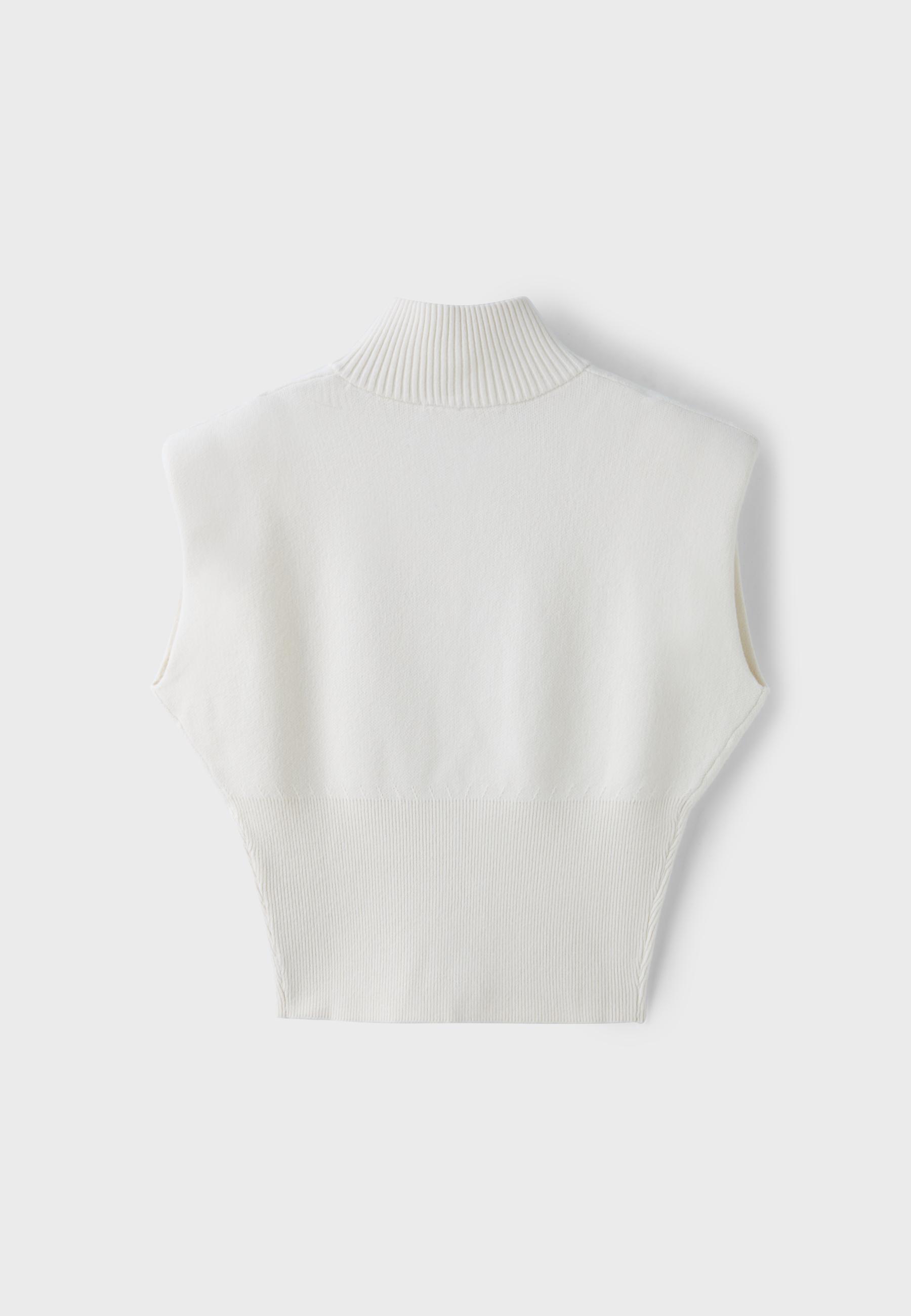 Knit vest with padded shoulders and zip — Ice