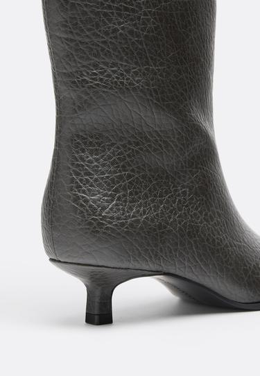 Leather effect kitten heel boots — GREY 3