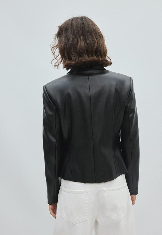 Stradivarius Cropped Fitted Blazer Black M