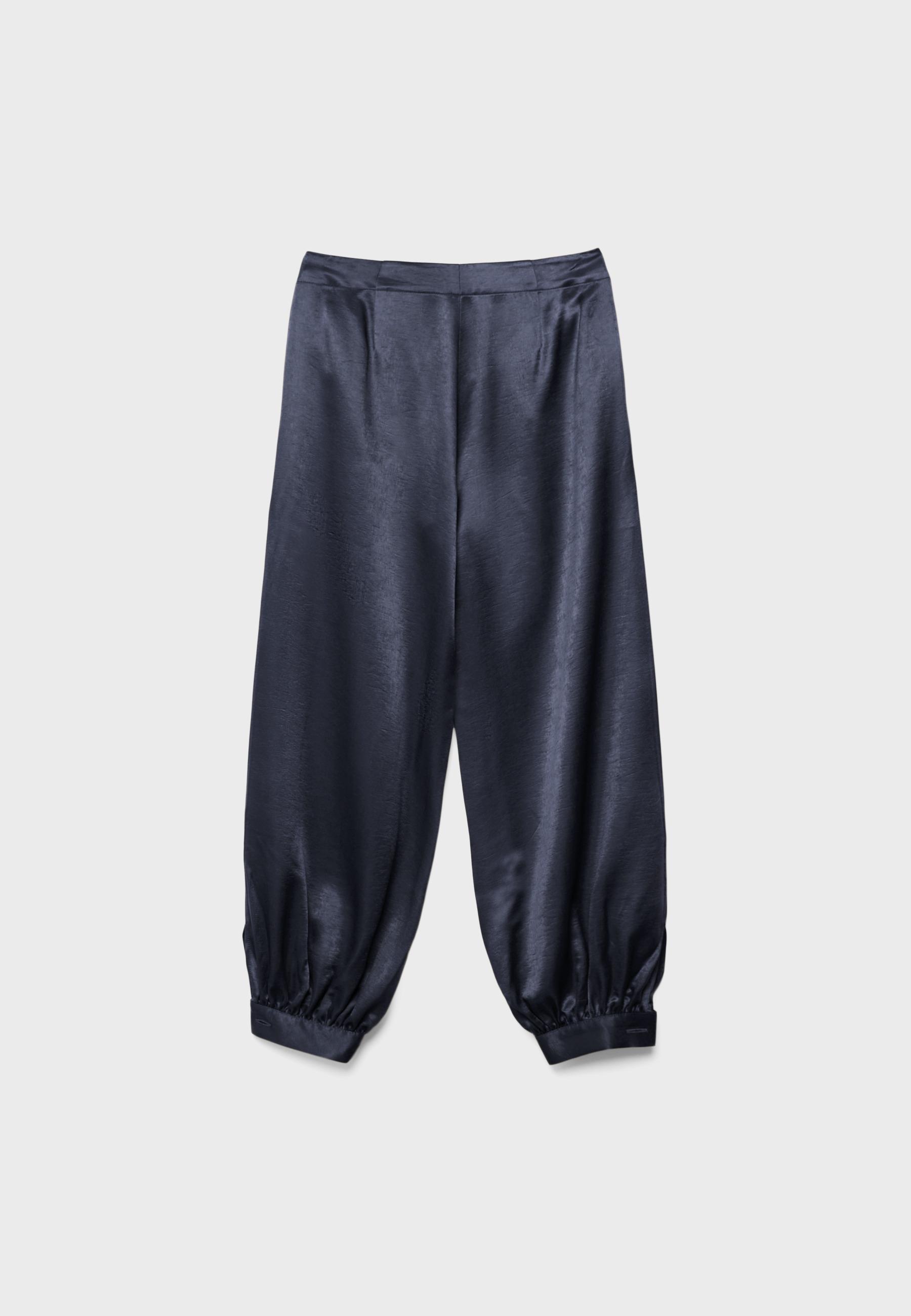 Balon saten yüzeyli şık pantolon