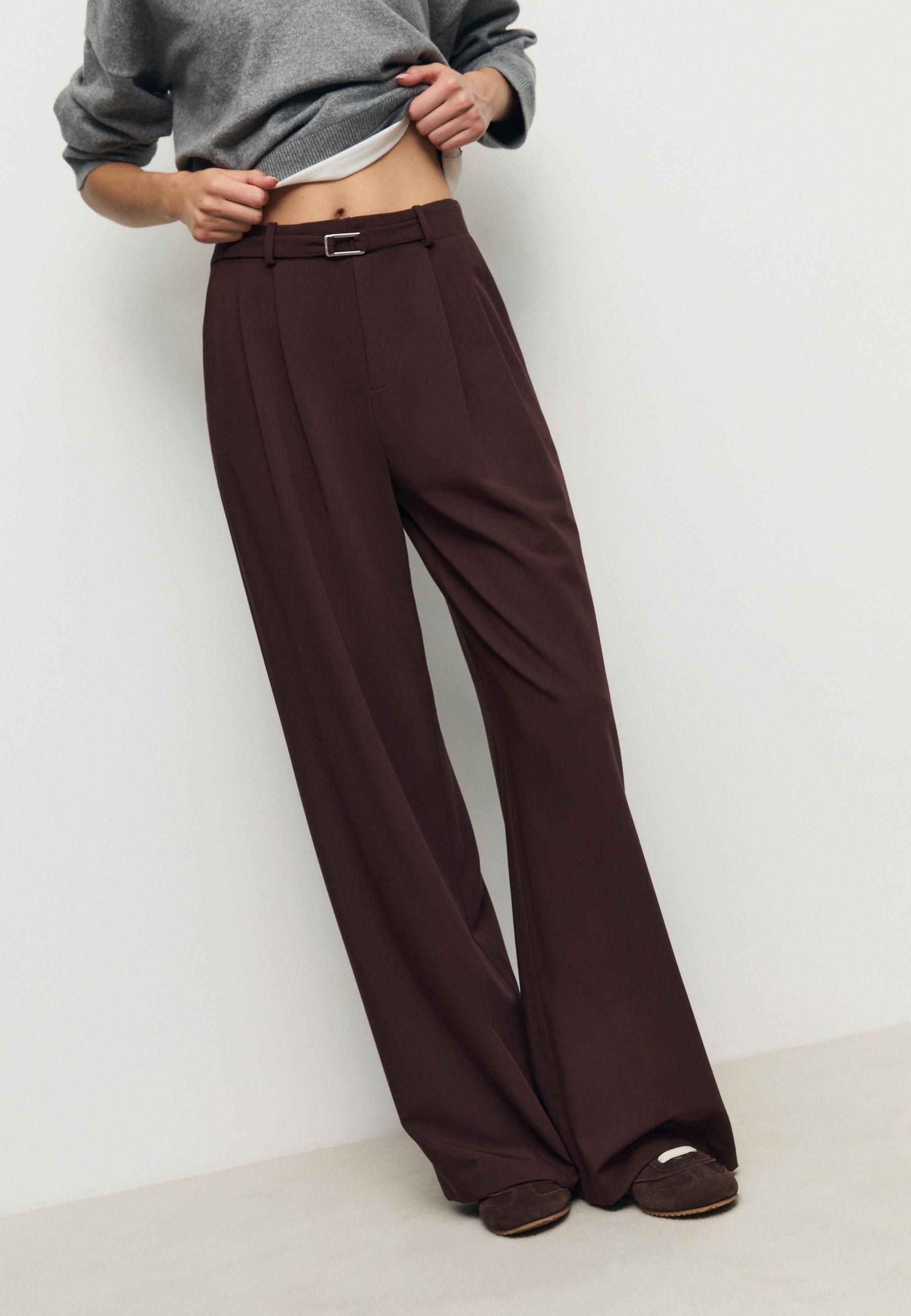 Wide-leg trousers with buckle detail — Brown