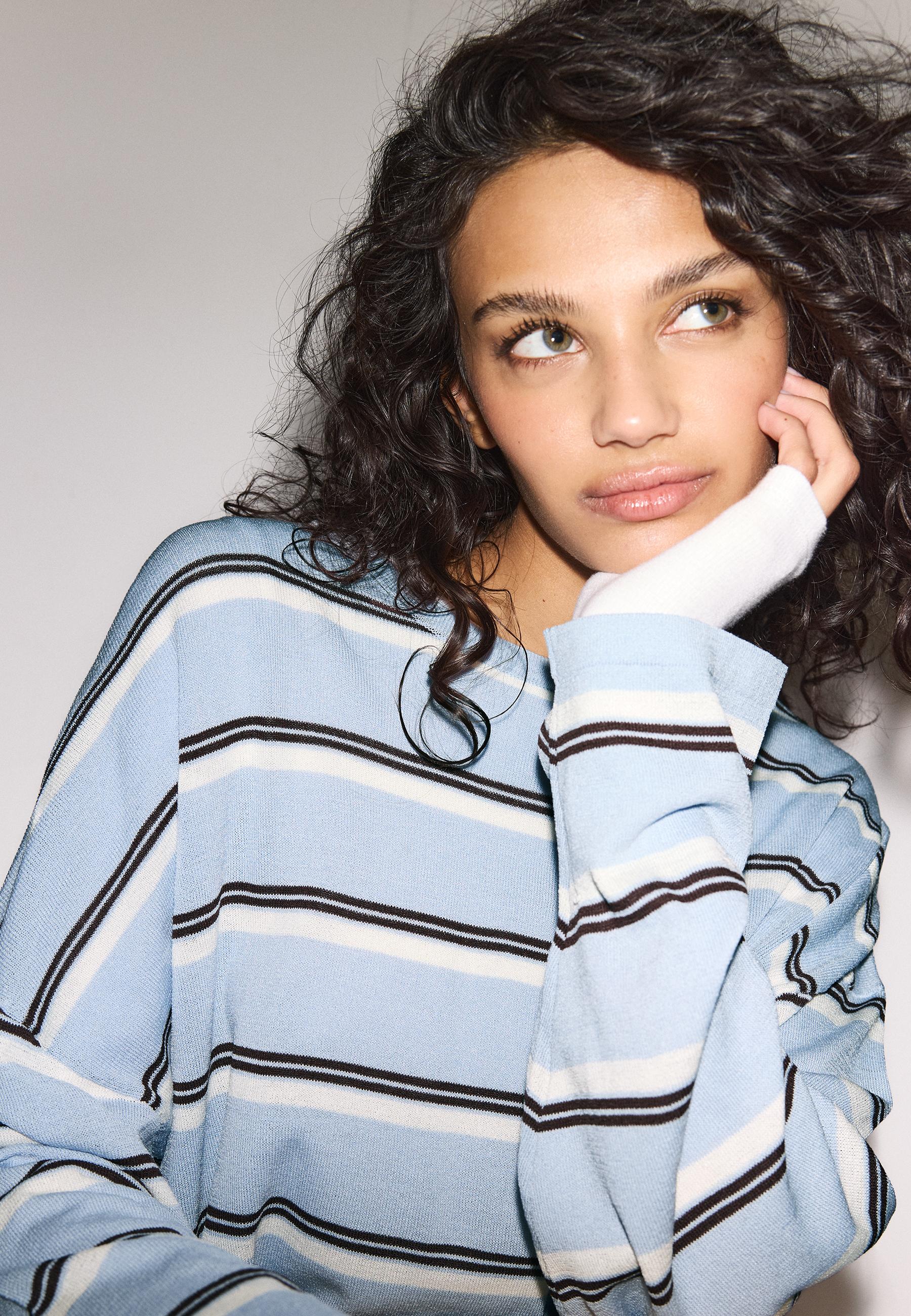 Fine knit striped jumper — Sky blue