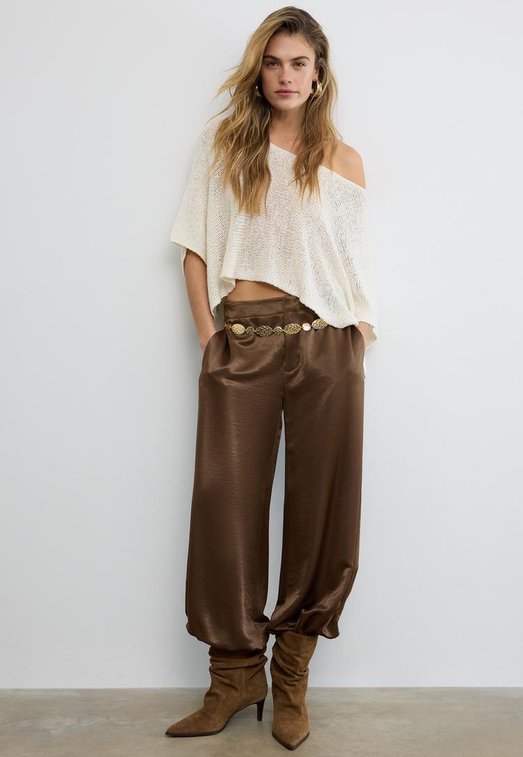 Stradivarius Πλεκτό Πουλόβερ Βασικού Τύπου Κάπα Βανίλια M