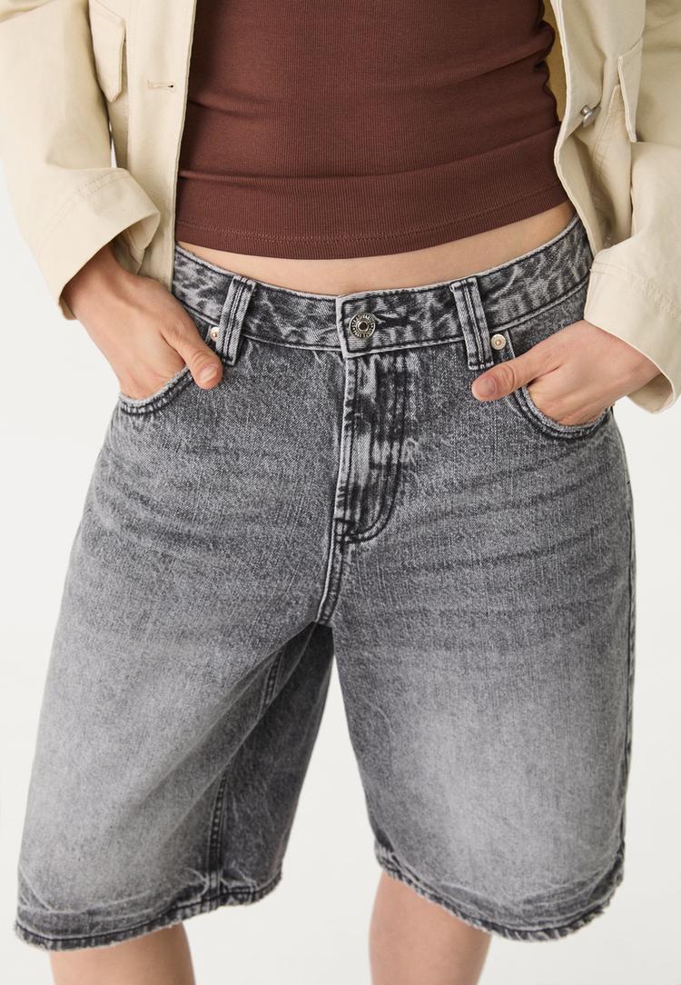 d95 jort bermuda denim