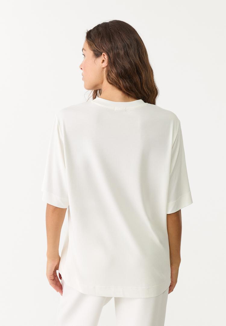 camiseta oversize tacto suave