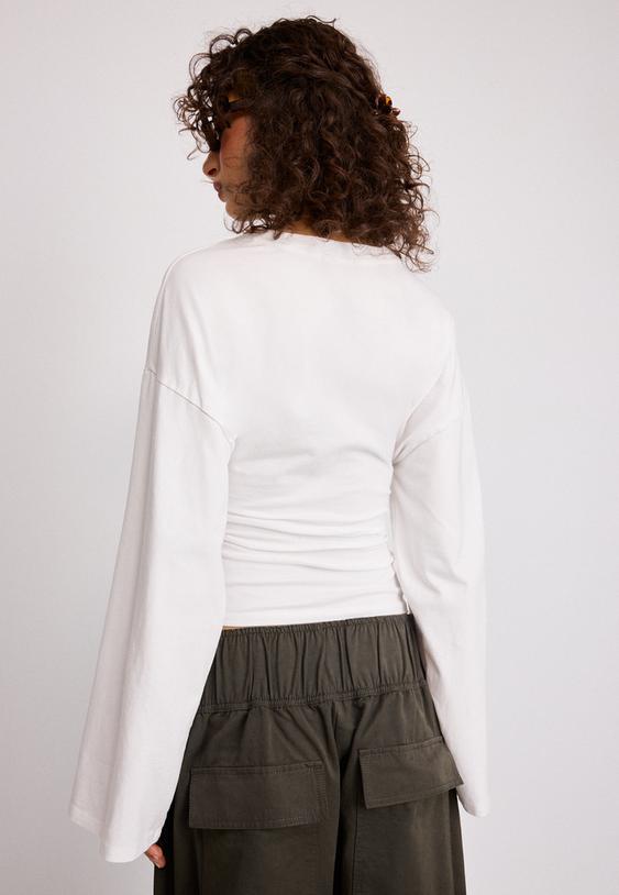 b11 japaneseinspired long sleeve fitted waist tshirt