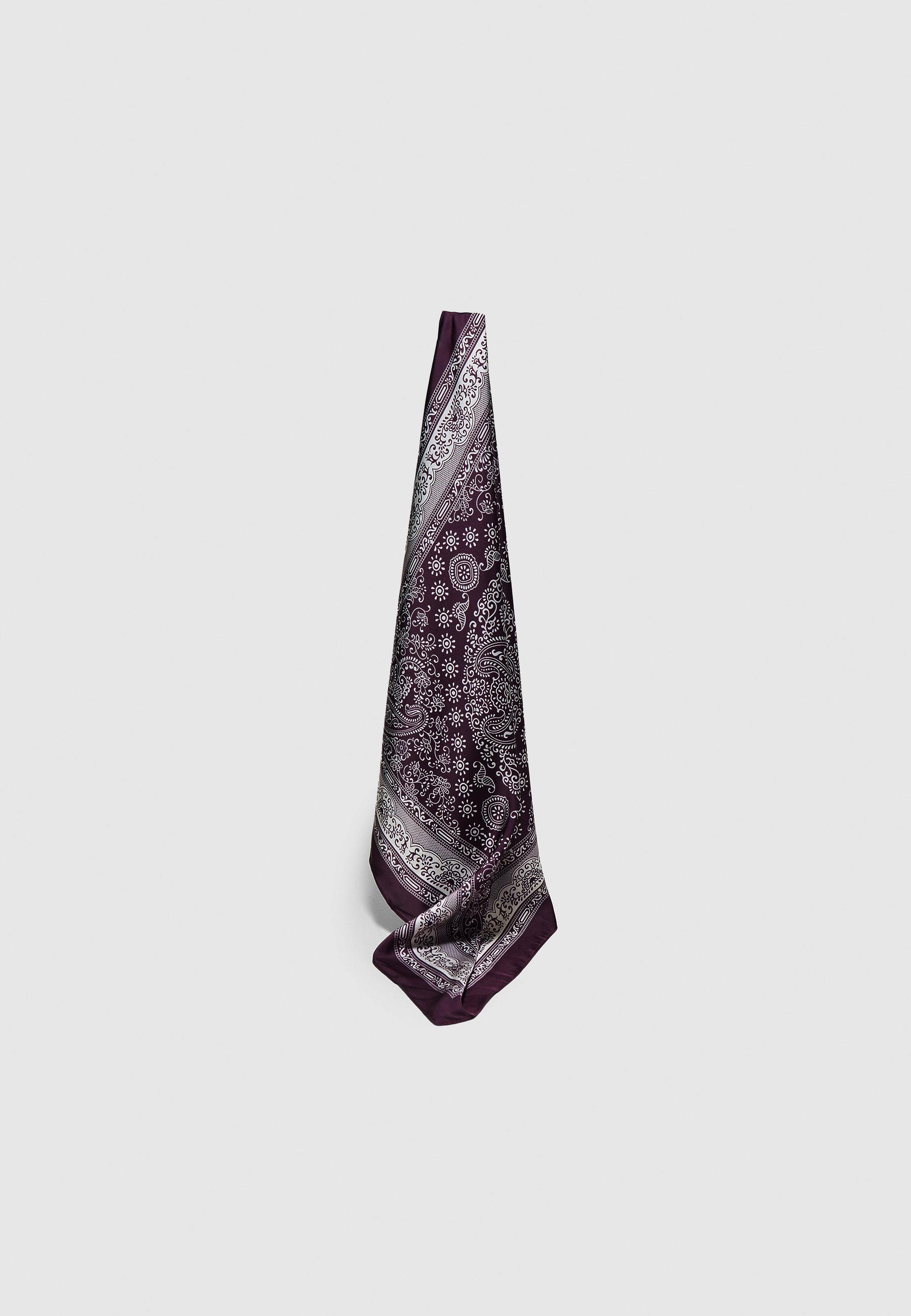 Small paisley scarf — Burgundy