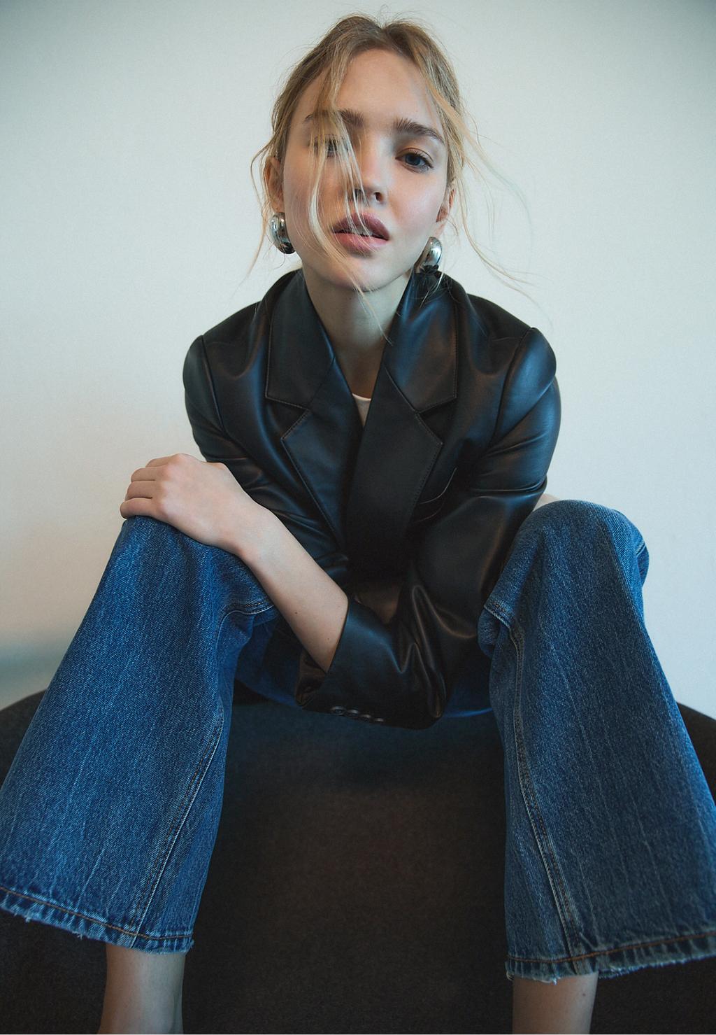 Americana regular fit efecto piel