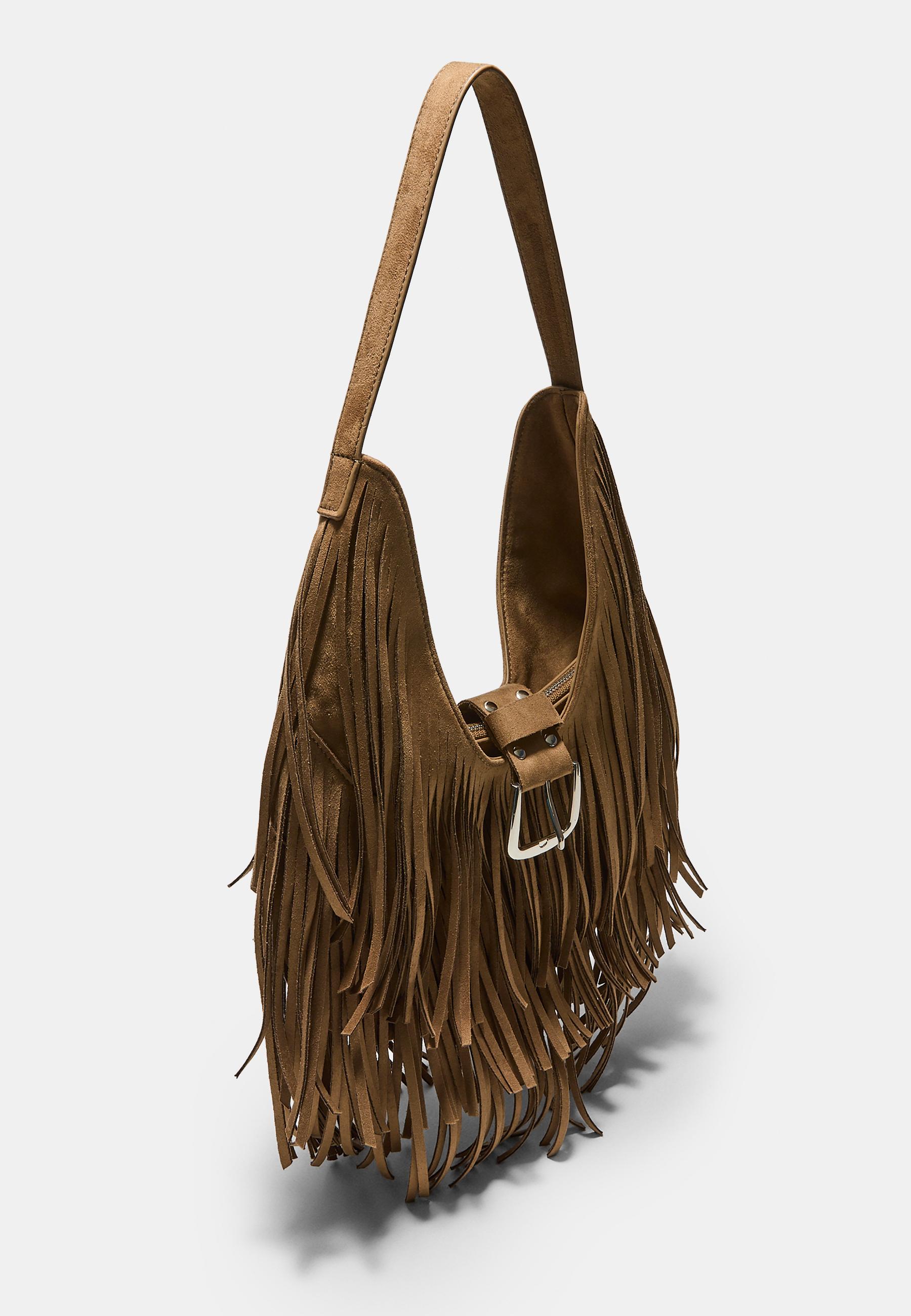 Shoulder bag with fringe and buckle detail — Caramel