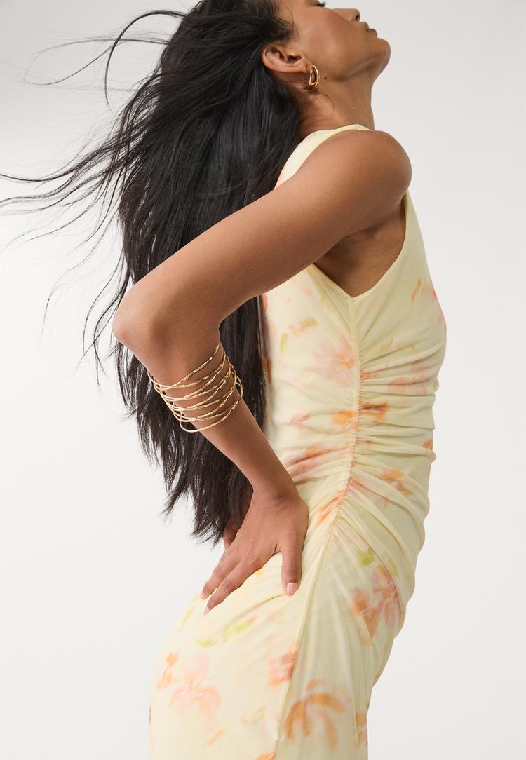 vestido midi tul estampado