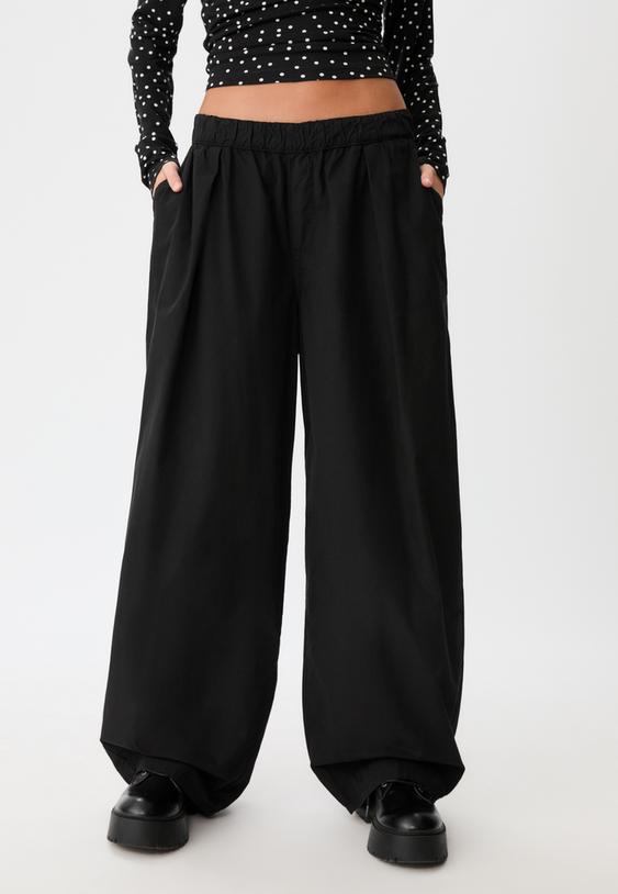barrel trousers