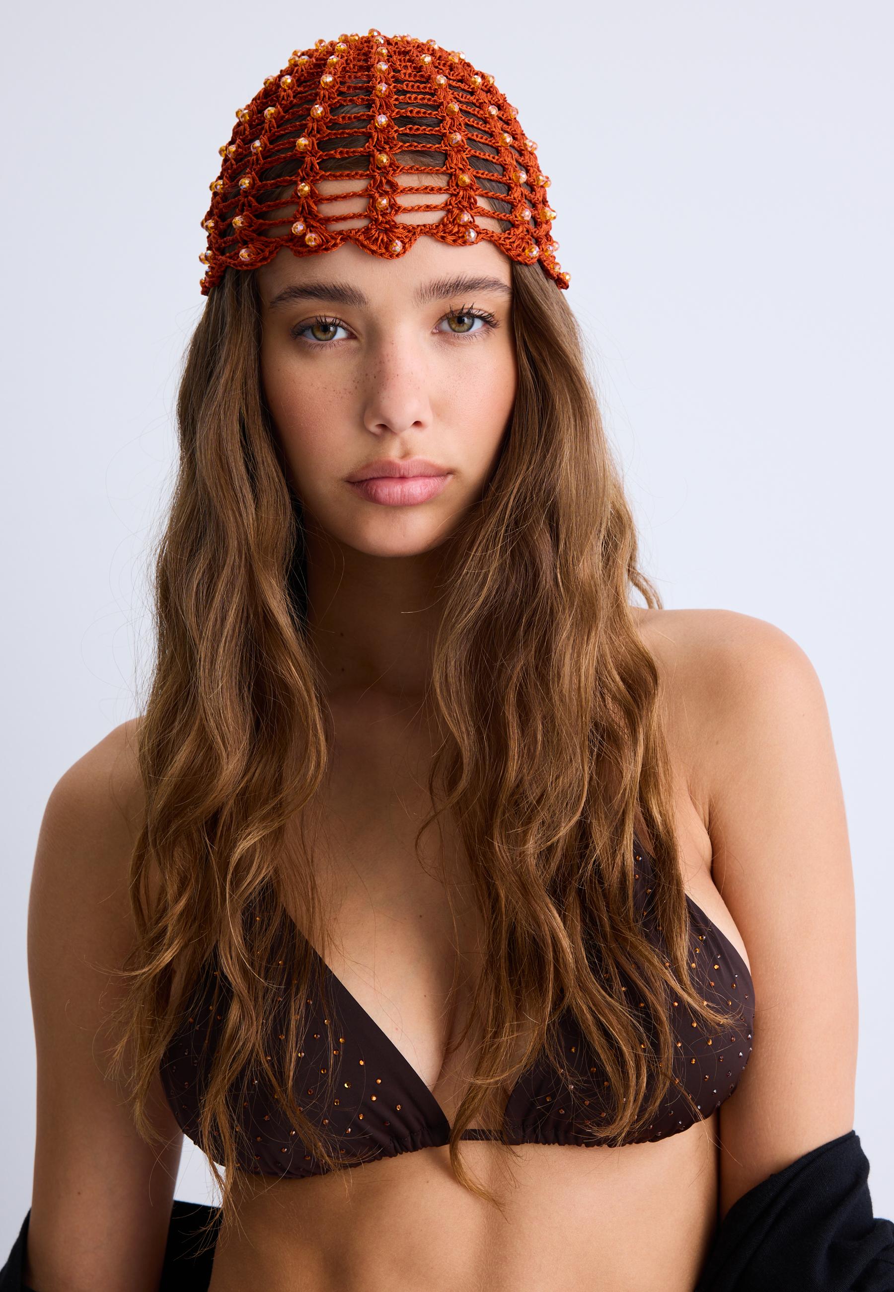 Crochet cap with rhinestones — Orange