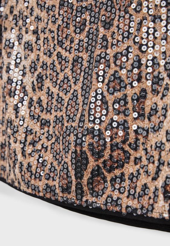 Desenli pullu mini şort etek - Görsel 9