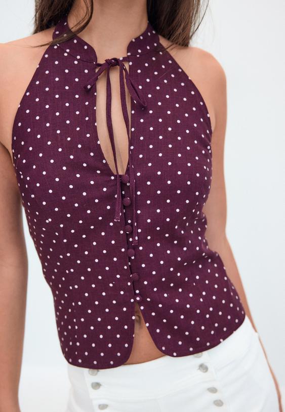 top entallado estampado de topos