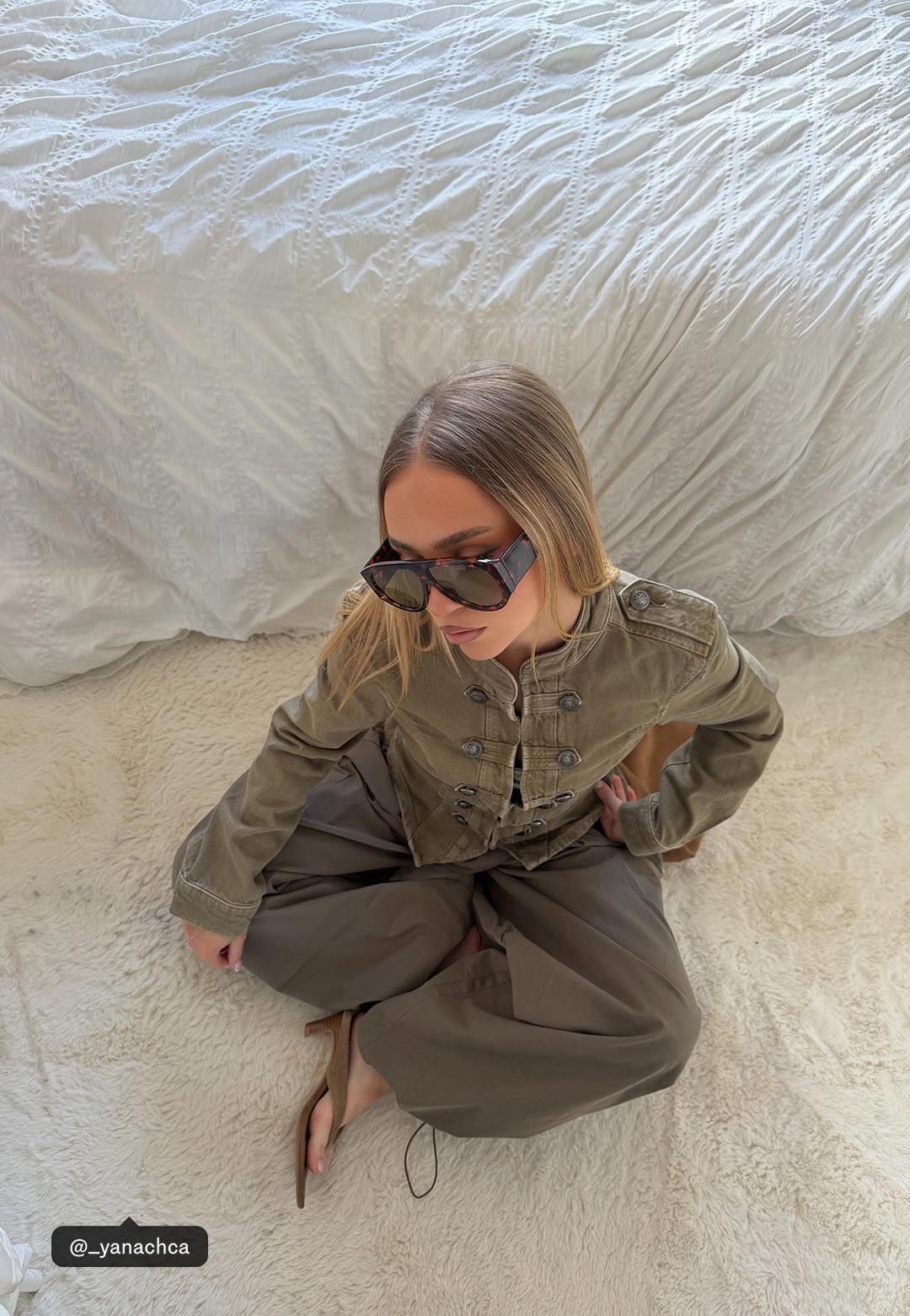Barrel poplin trousers with stoppers — Khaki