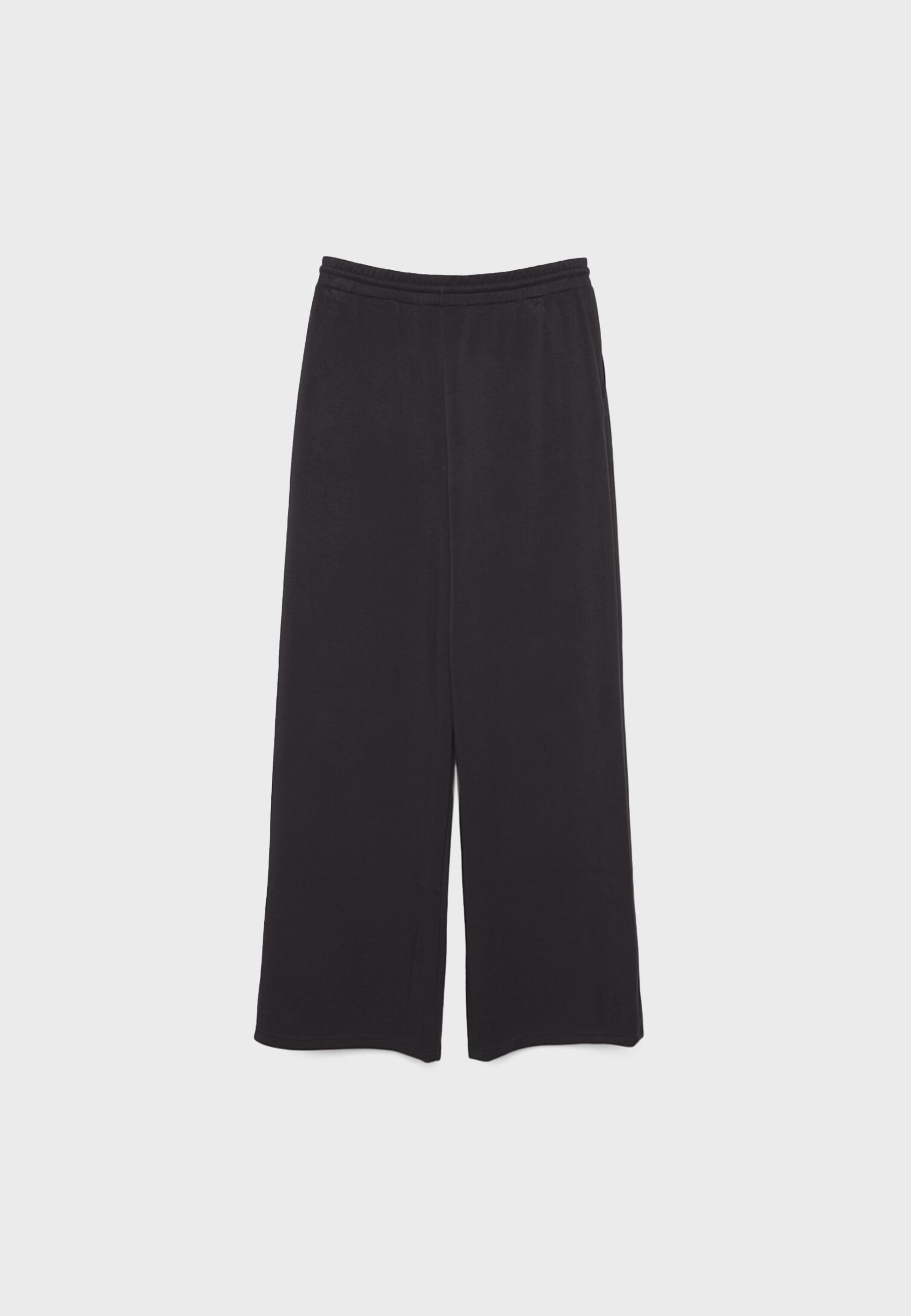 Soft-touch palazzo joggers — Black